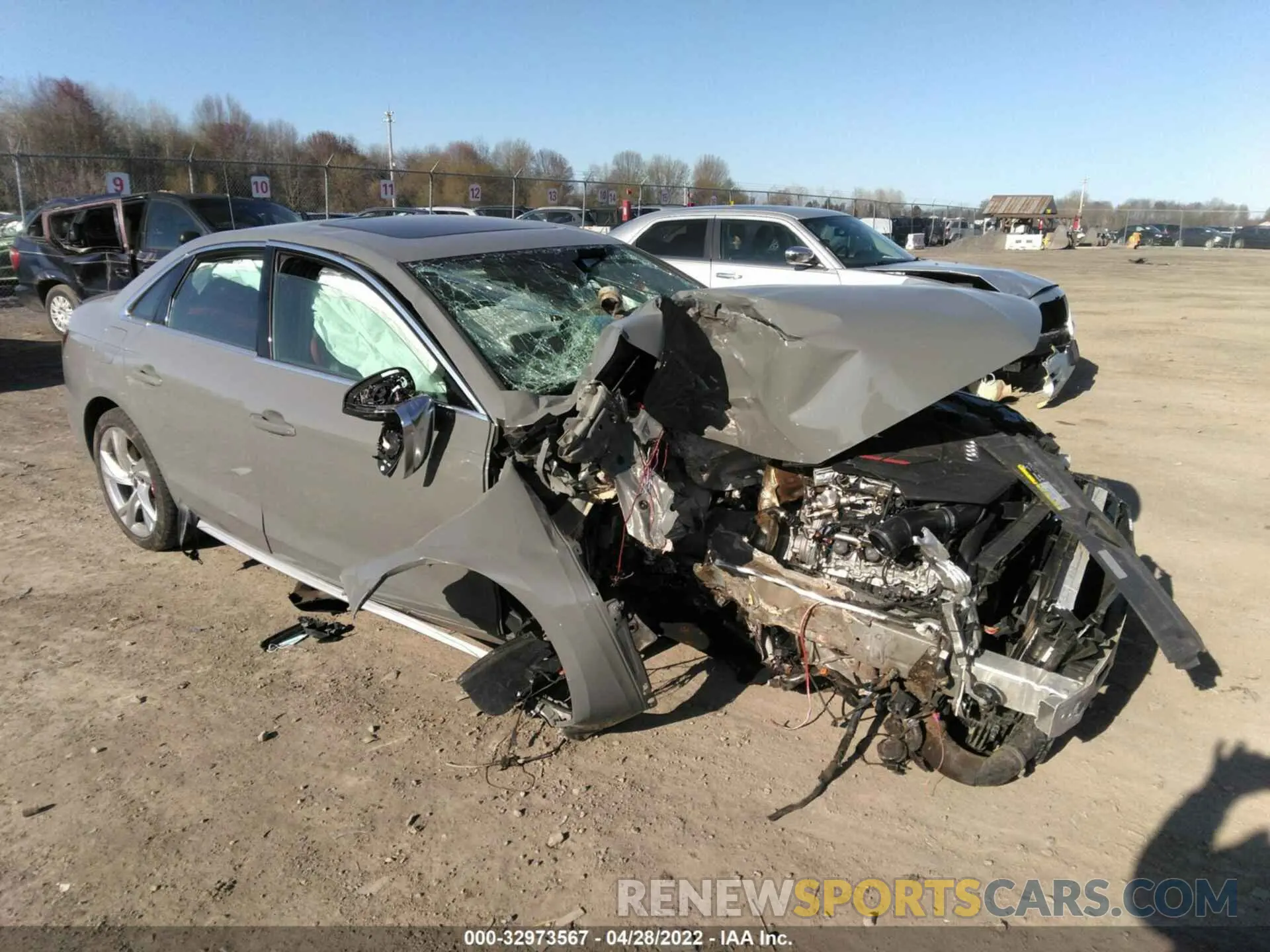 1 fotografías del automóvil dañado WAUB4AF48MA026369 AUDI S4 2021