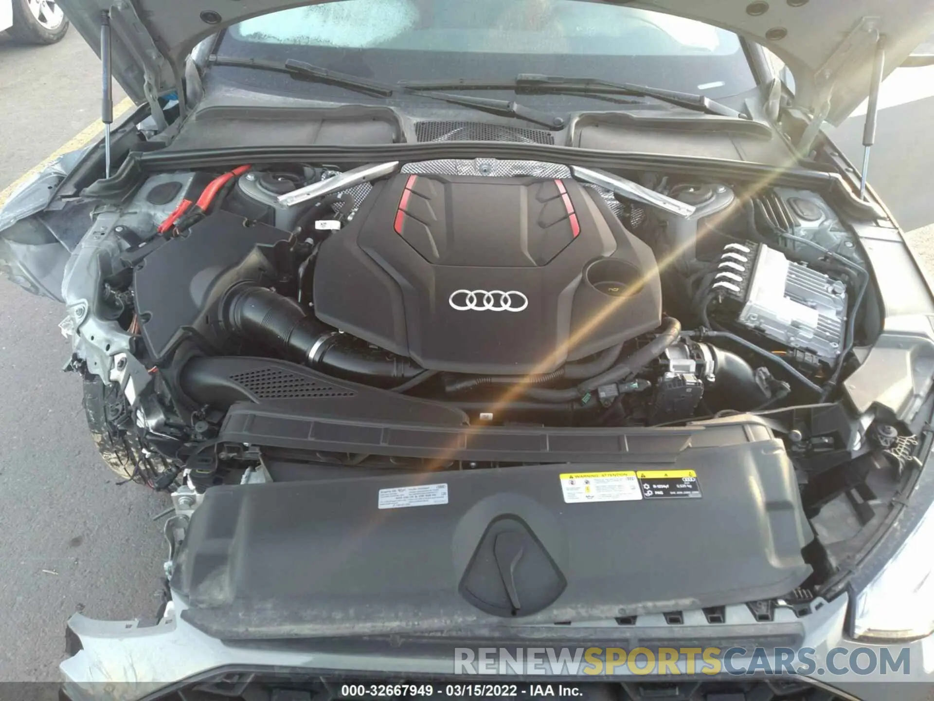 10 fotografías del automóvil dañado WAUB4AF49MA067688 AUDI S4 2021
