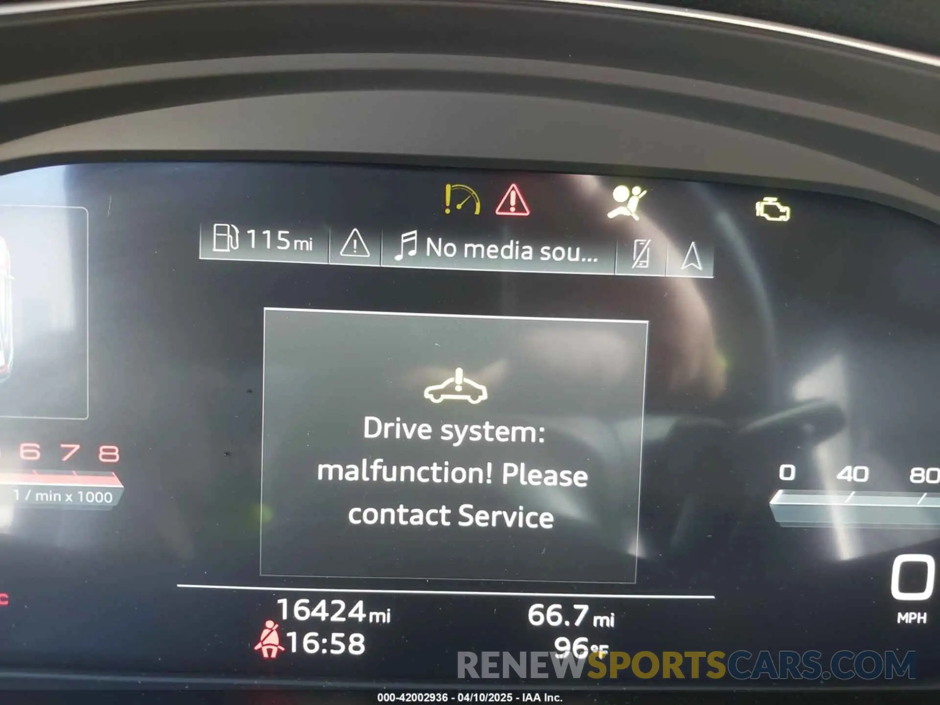 19 fotografías del automóvil dañado WAUB4AF4XNA045359 AUDI S4 2022