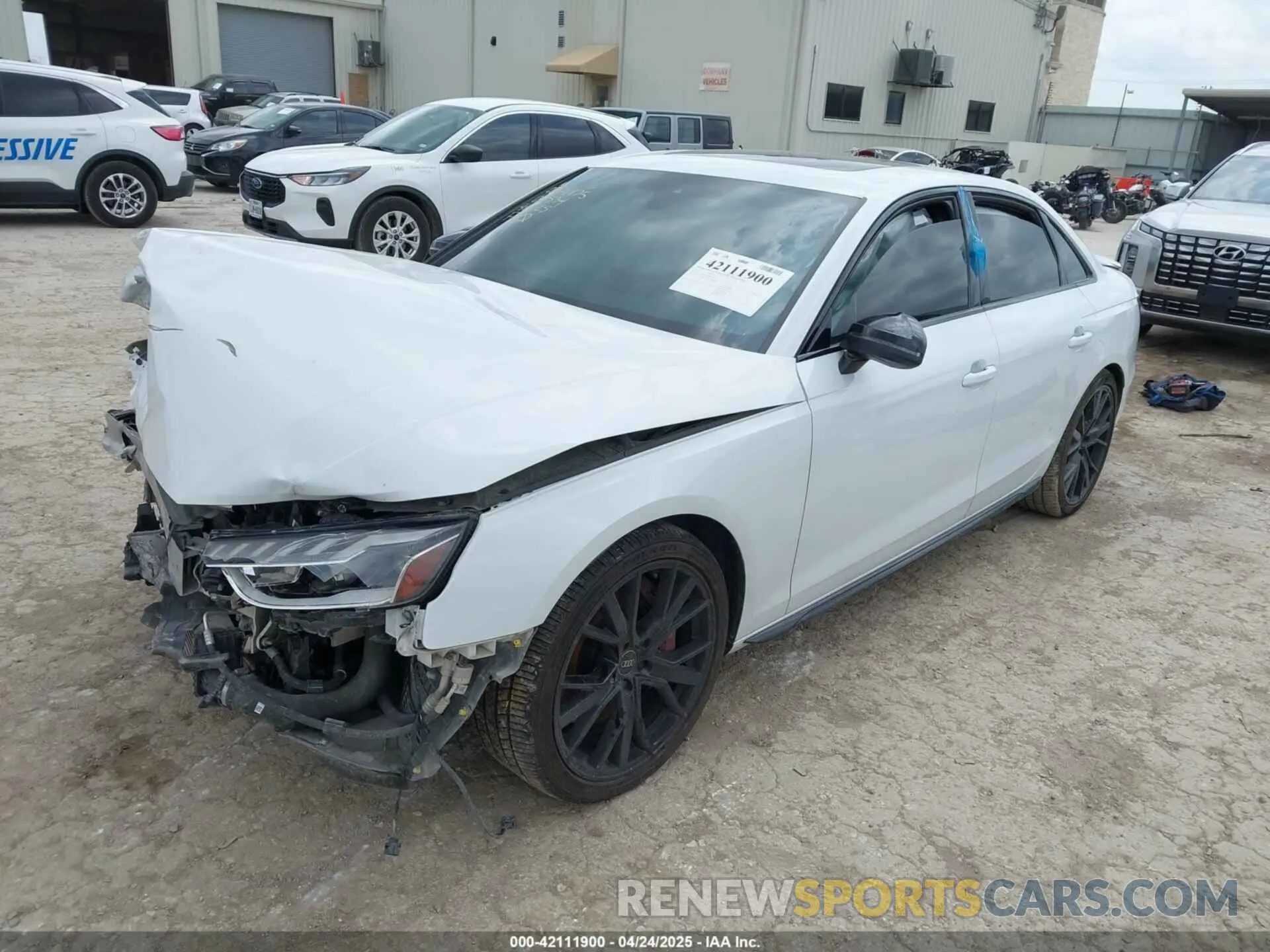2 fotografías del automóvil dañado WAUB4AF45PA042534 AUDI S4 2023