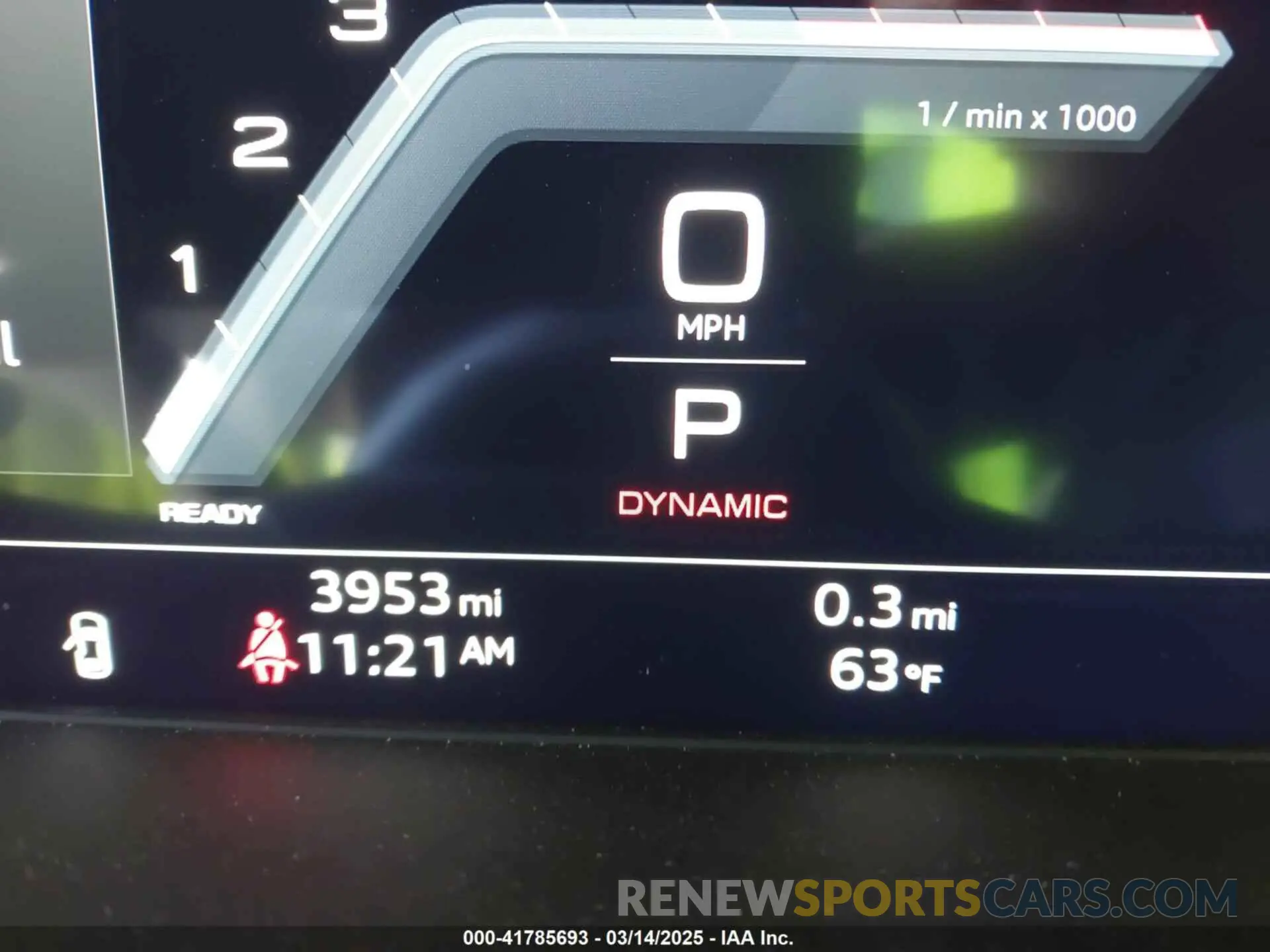 16 fotografías del automóvil dañado WAUB4AF43RA011009 AUDI S4 2024