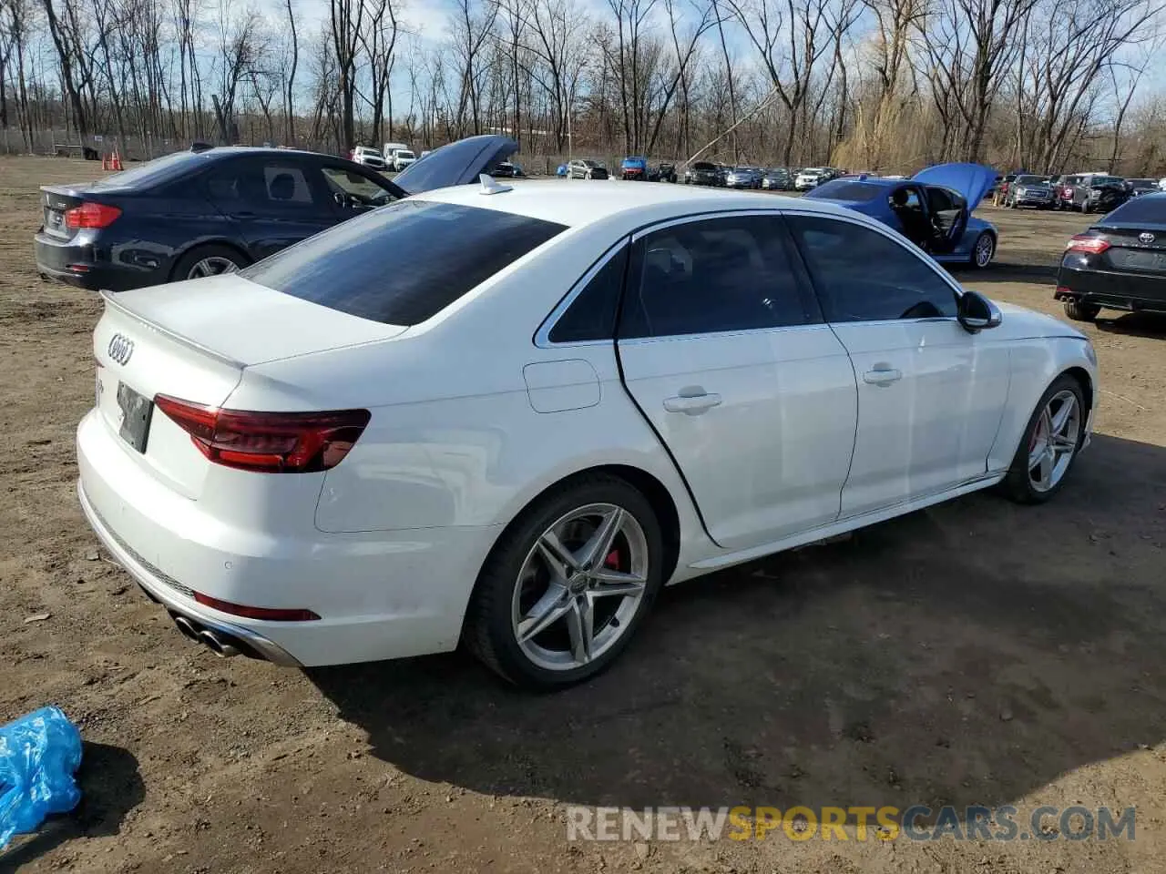 3 fotografías del automóvil dañado WAUB4AF44KA114767 AUDI S4/RS4 2019