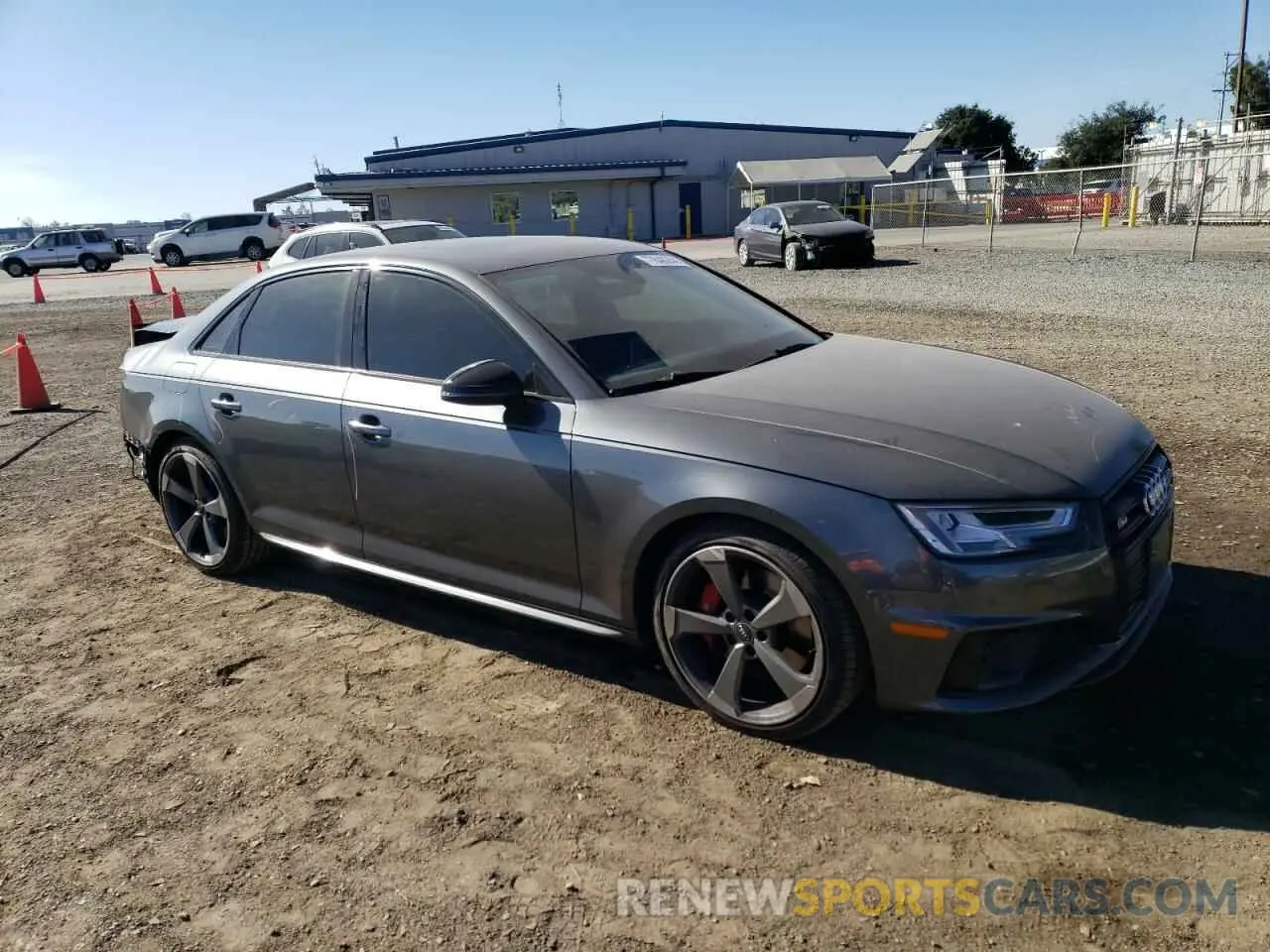 4 fotografías del automóvil dañado WAUB4AF47KA006630 AUDI S4/RS4 2019