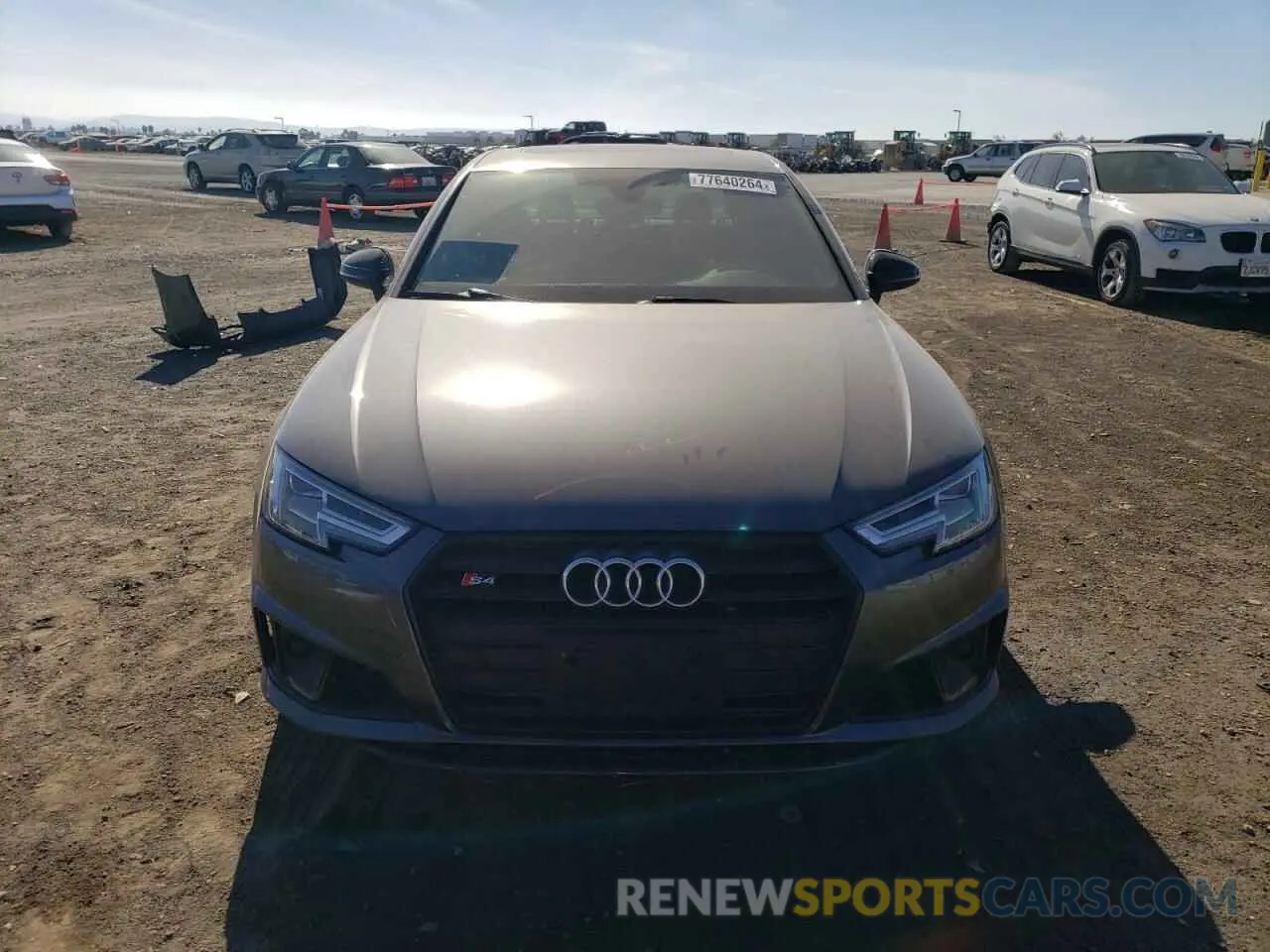 5 fotografías del automóvil dañado WAUB4AF47KA006630 AUDI S4/RS4 2019