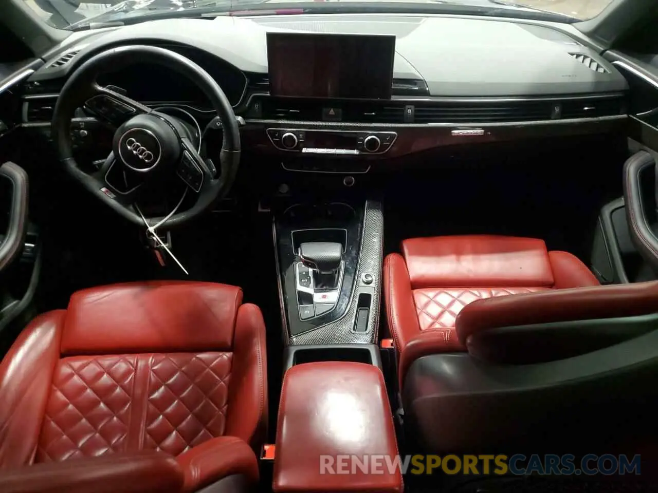 8 fotografías del automóvil dañado WAUC4AF48LA043157 AUDI S4/RS4 2020