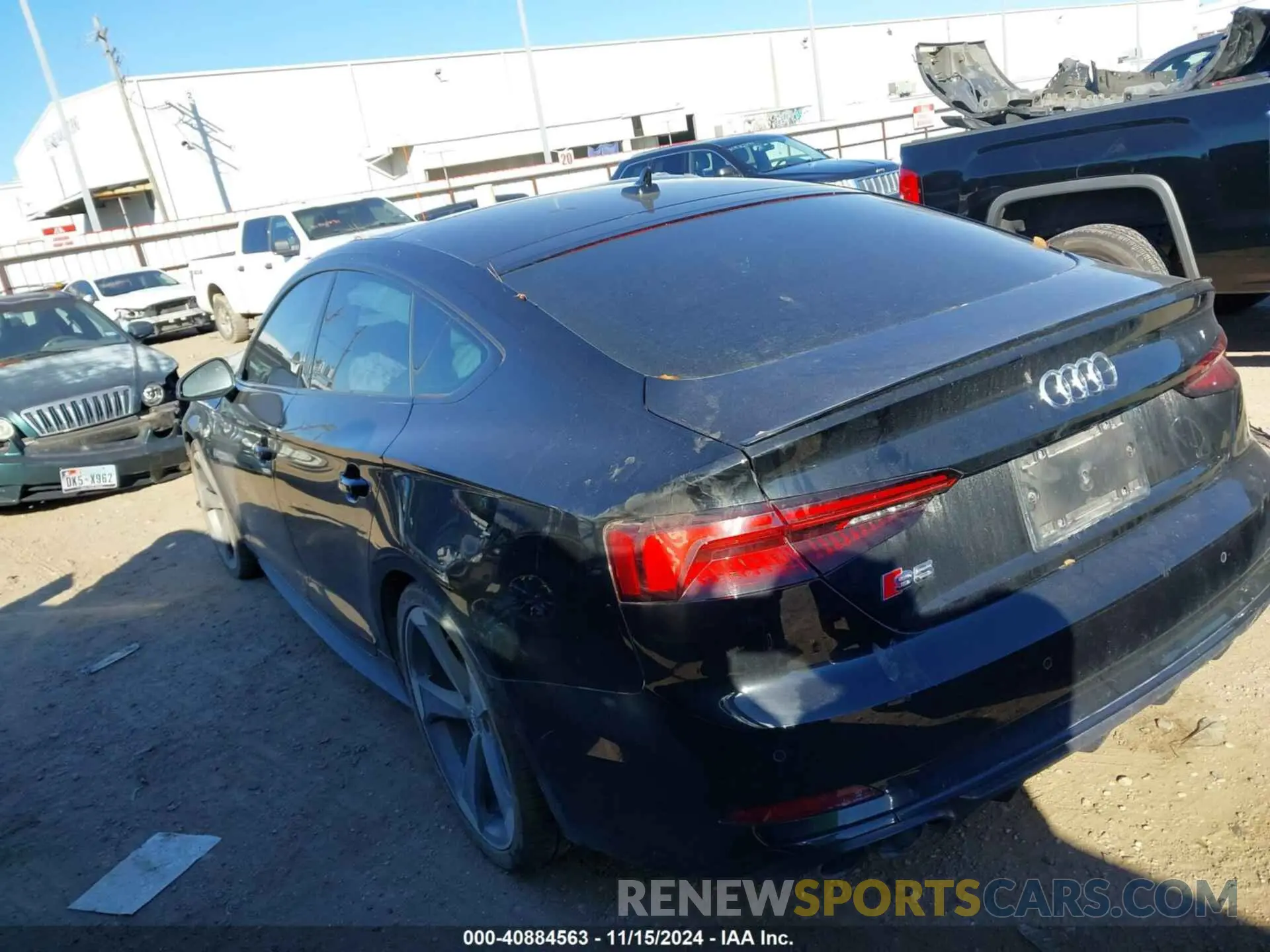 3 fotografías del automóvil dañado WAUB4CF50KA095302 AUDI S5 2019
