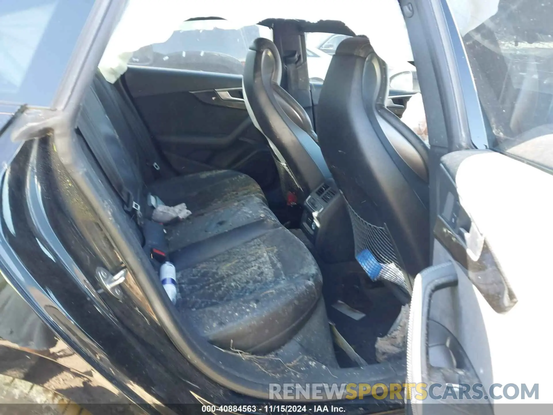 8 fotografías del automóvil dañado WAUB4CF50KA095302 AUDI S5 2019