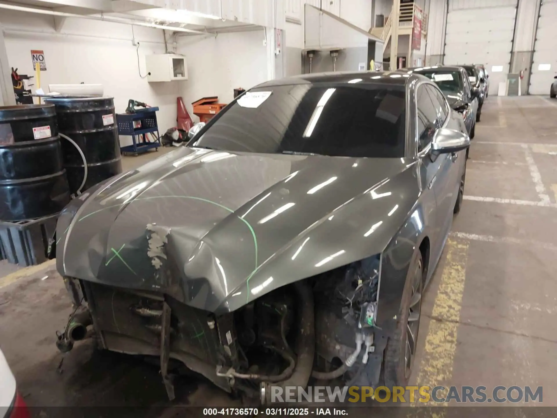 13 fotografías del automóvil dañado WAUB4CF58KA042802 AUDI S5 2019