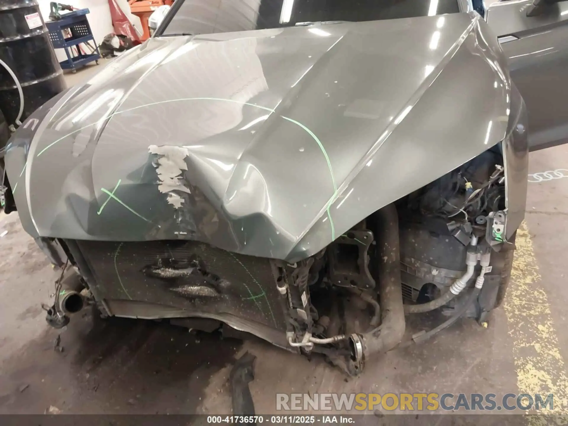 19 fotografías del automóvil dañado WAUB4CF58KA042802 AUDI S5 2019