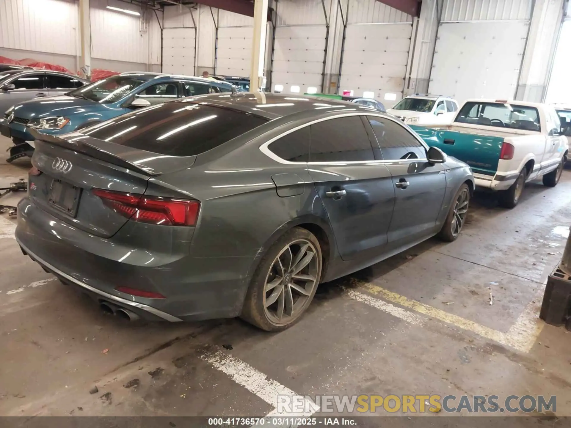 4 fotografías del automóvil dañado WAUB4CF58KA042802 AUDI S5 2019