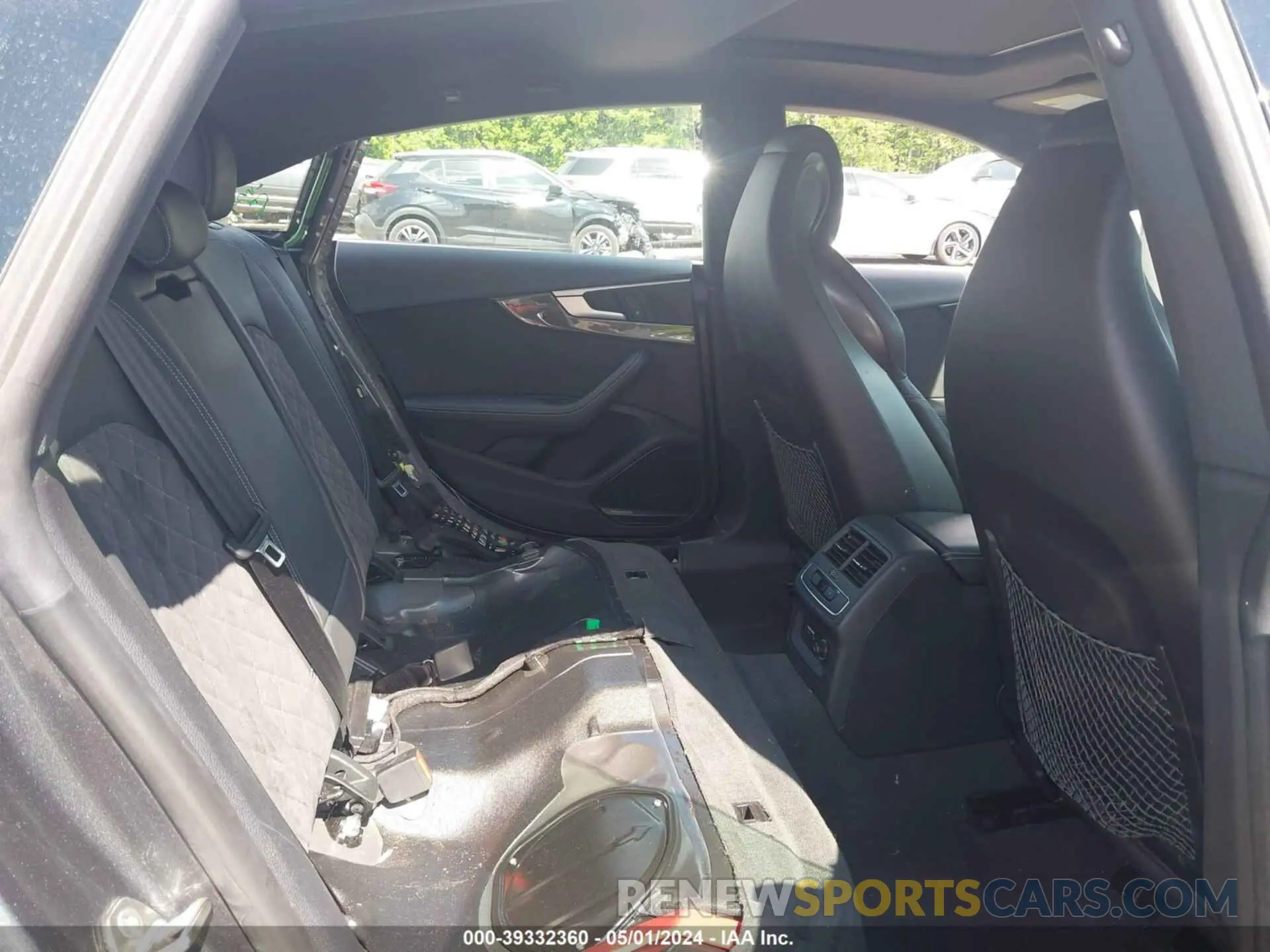 8 fotografías del automóvil dañado WAUB4CF59KA015866 AUDI S5 2019
