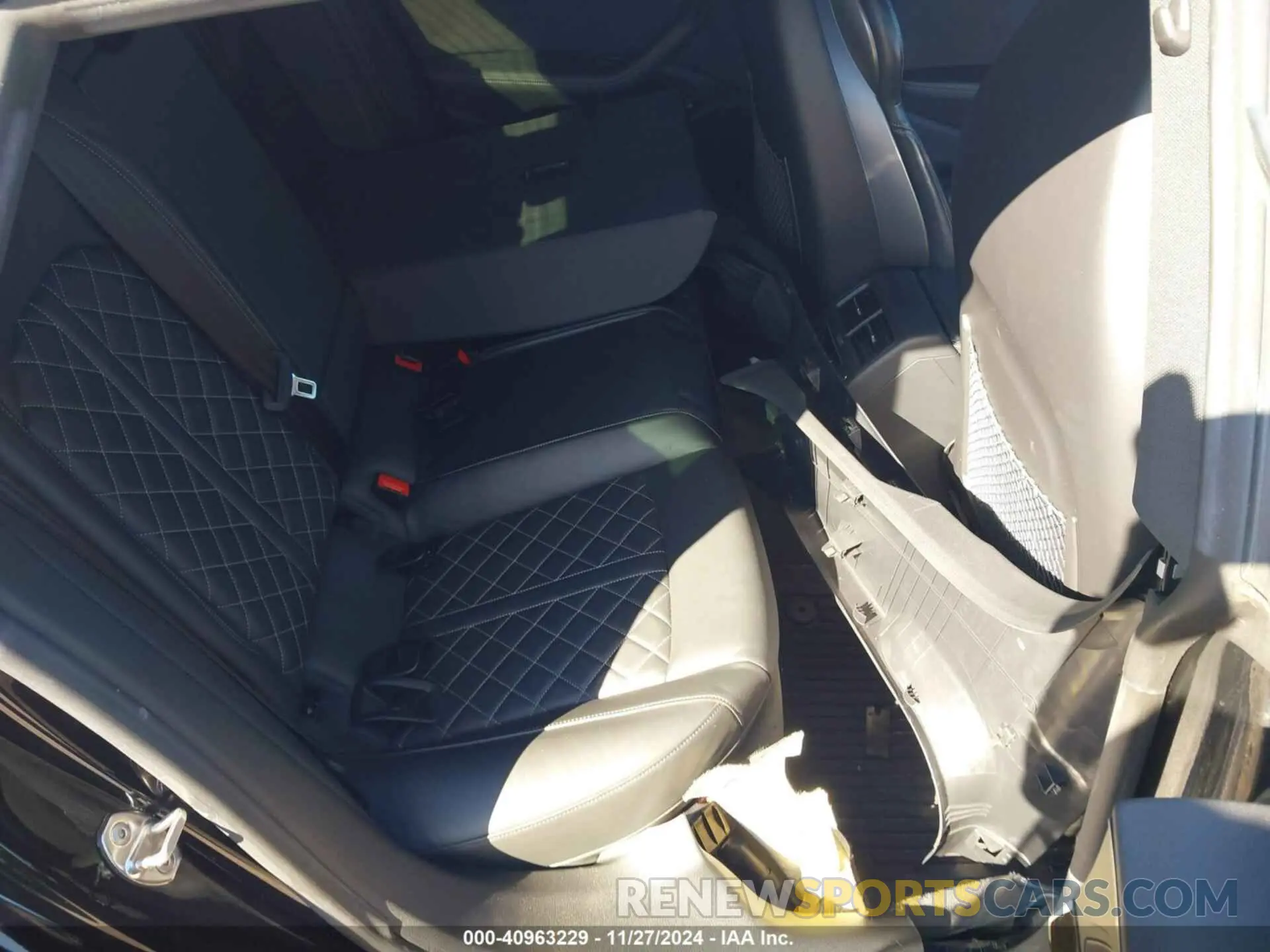 8 fotografías del automóvil dañado WAUC4CF52KA092843 AUDI S5 2019
