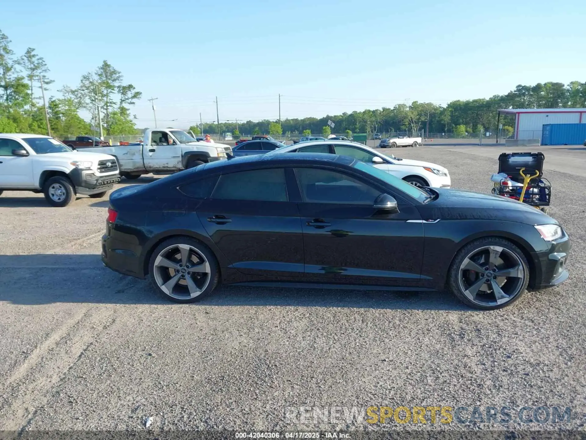 13 fotografías del automóvil dañado WAUC4CF5XKA004458 AUDI S5 2019