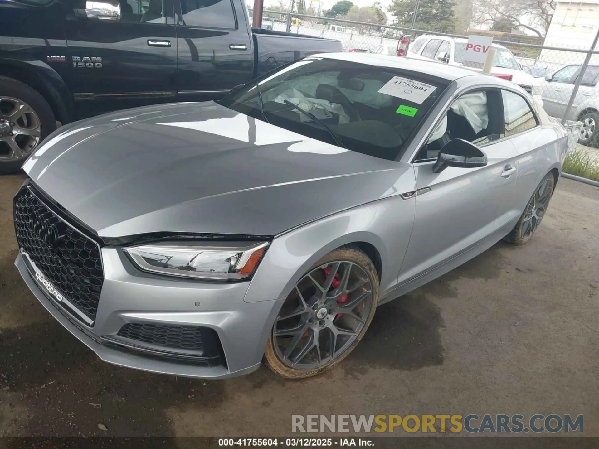 2 fotografías del automóvil dañado WAUP4AF50KA016933 AUDI S5 2019