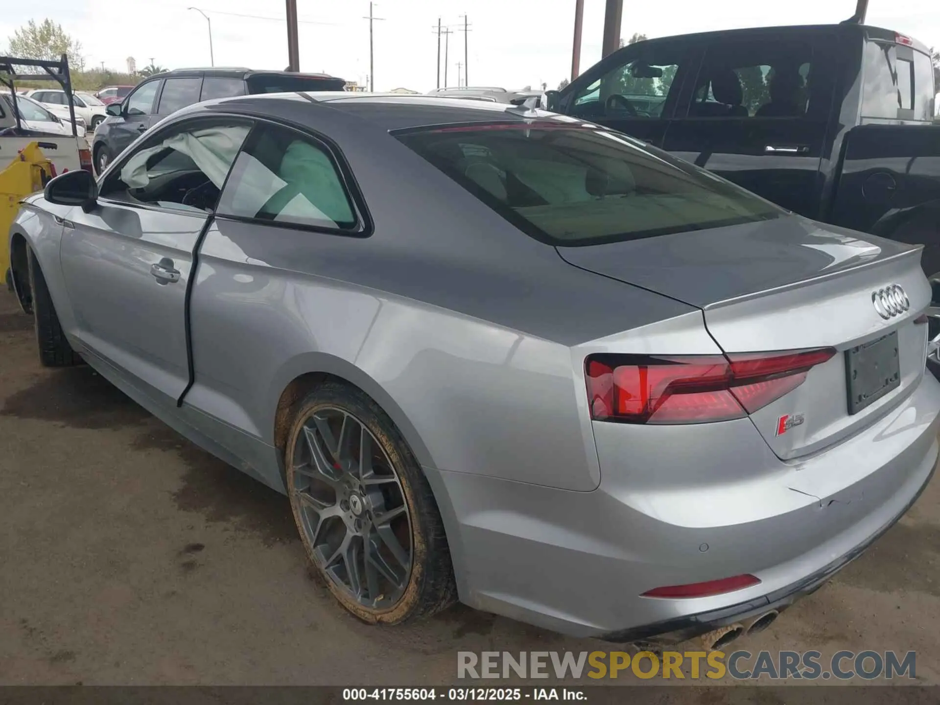 21 fotografías del automóvil dañado WAUP4AF50KA016933 AUDI S5 2019