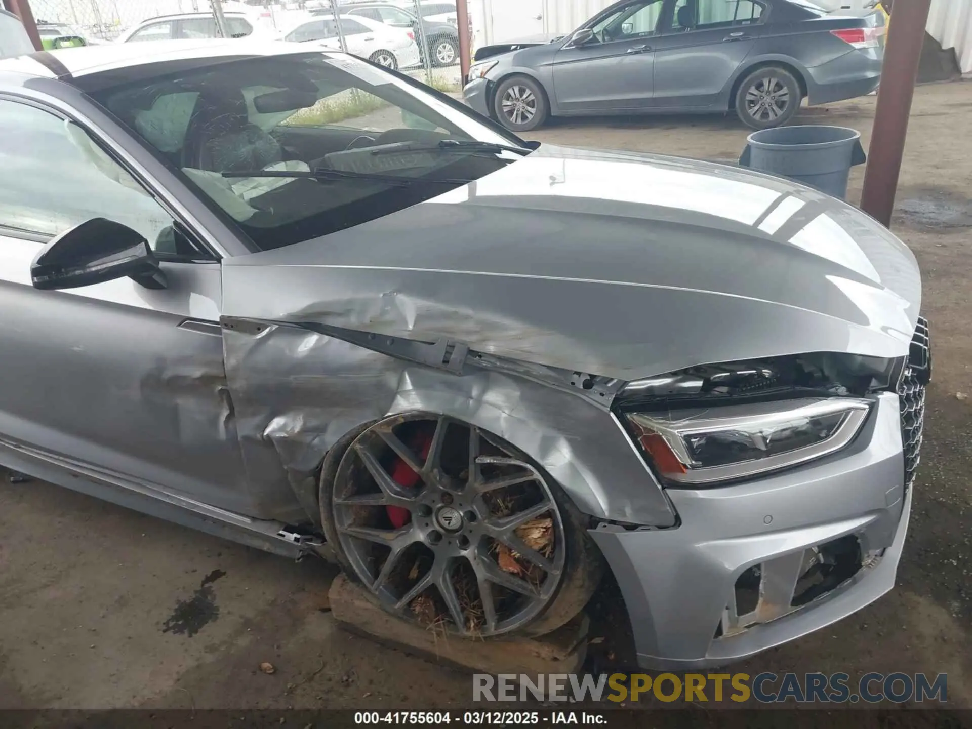 6 fotografías del automóvil dañado WAUP4AF50KA016933 AUDI S5 2019