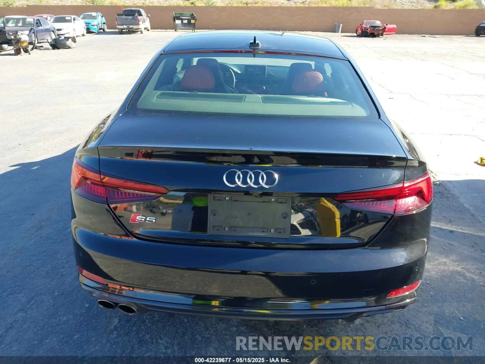 16 fotografías del automóvil dañado WAUR4AF56KA058869 AUDI S5 2019