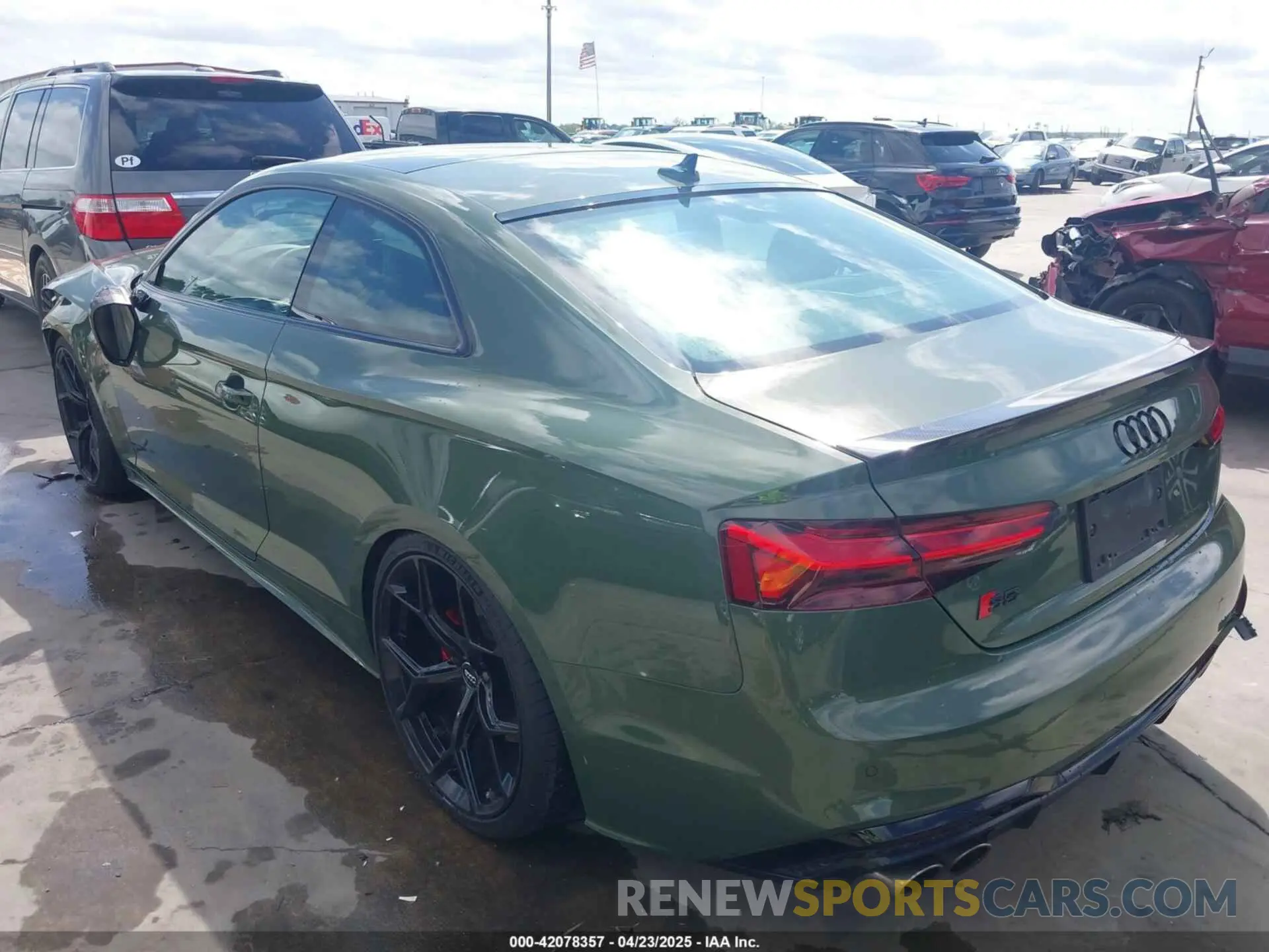 3 fotografías del automóvil dañado WAUP4AF55NA033974 AUDI S5 2022