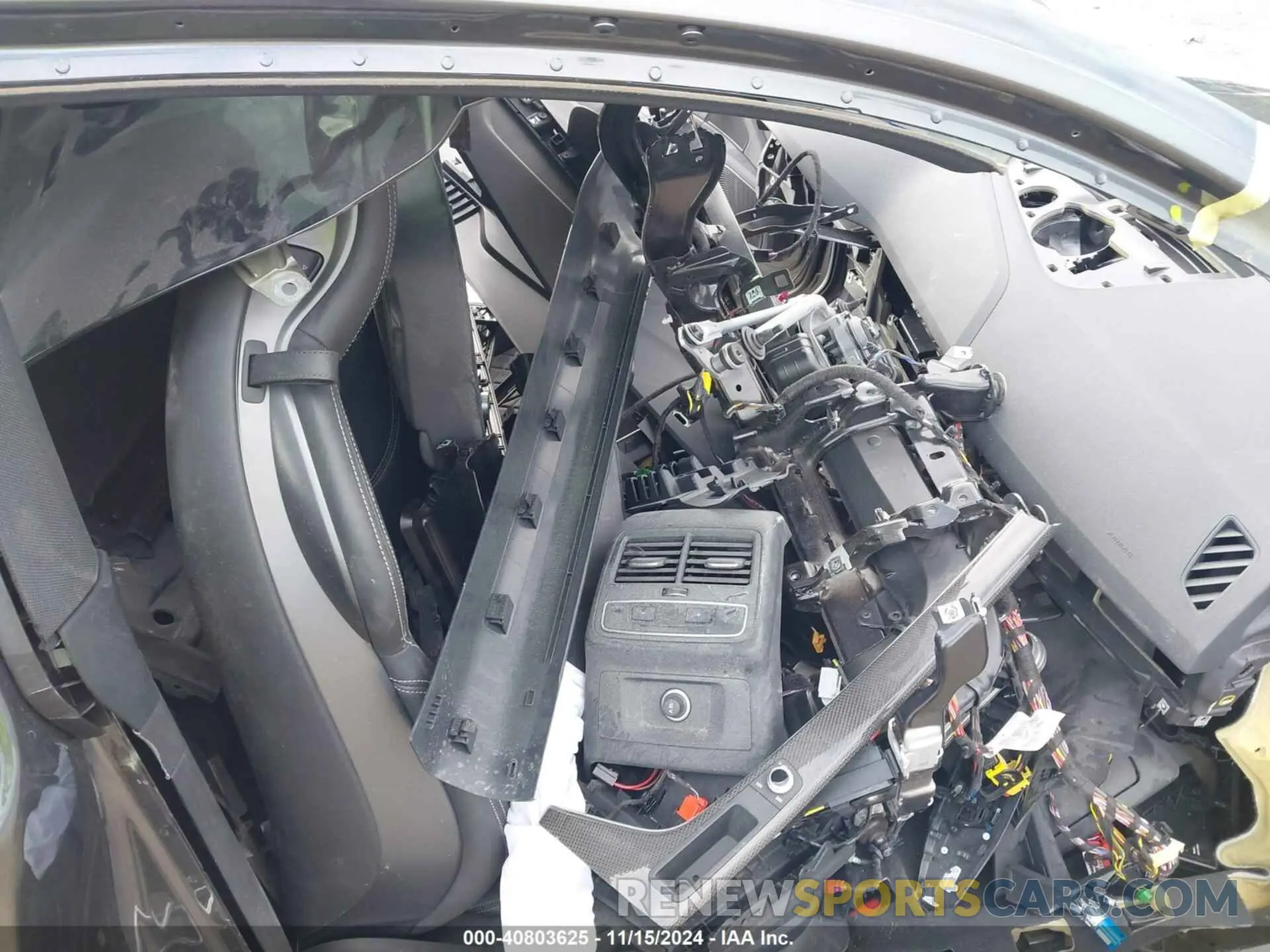 5 fotografías del automóvil dañado WAUP4AF5XPA039188 AUDI S5 2023