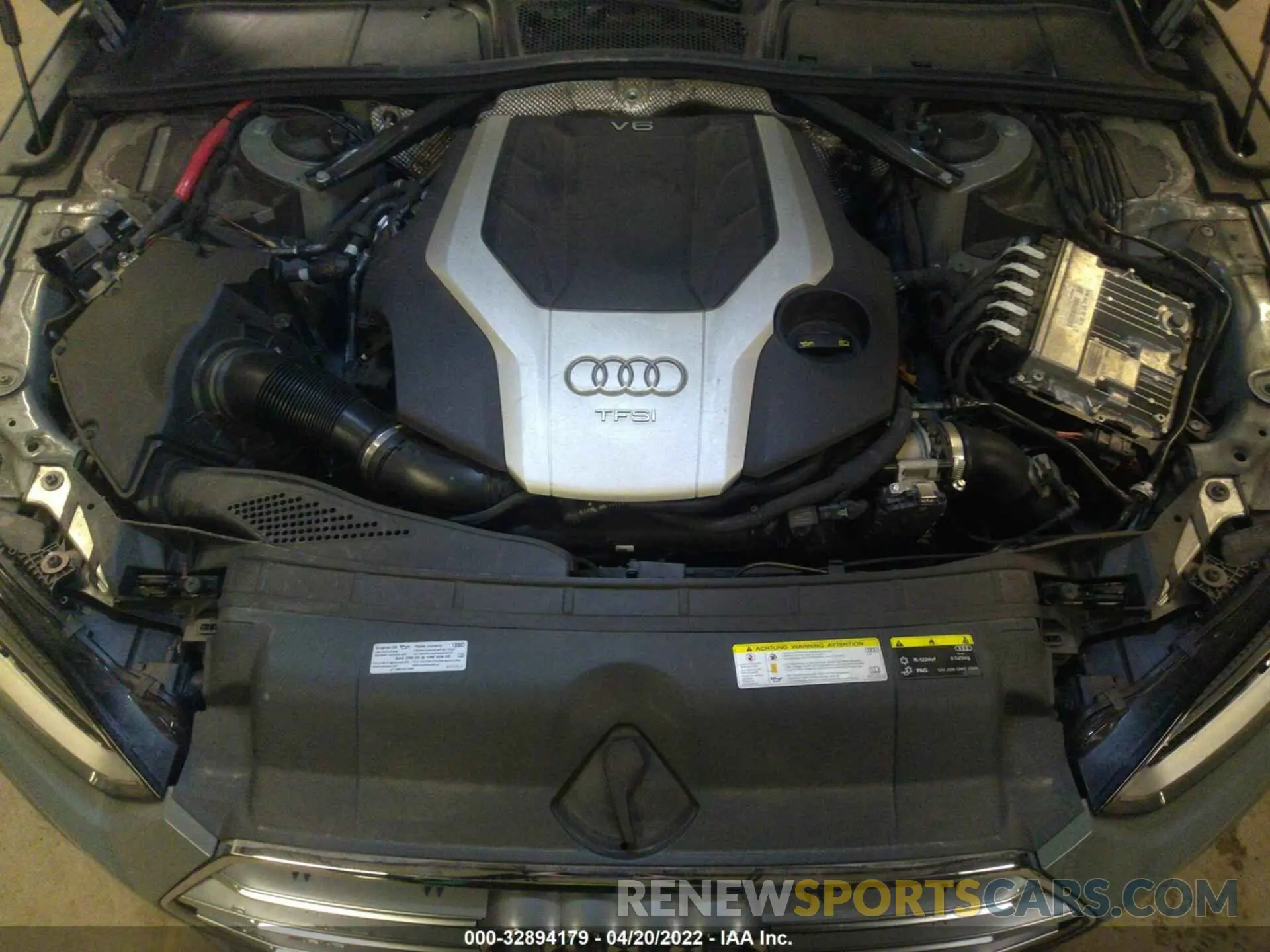10 fotografías del automóvil dañado WAUY4GF5XKN000738 AUDI S5 CABRIOLET 2019