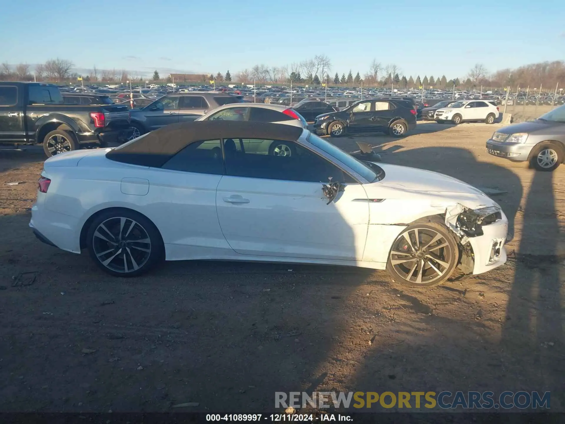 13 fotografías del automóvil dañado WAUW4GF56PN000931 AUDI S5 CABRIOLET 2023