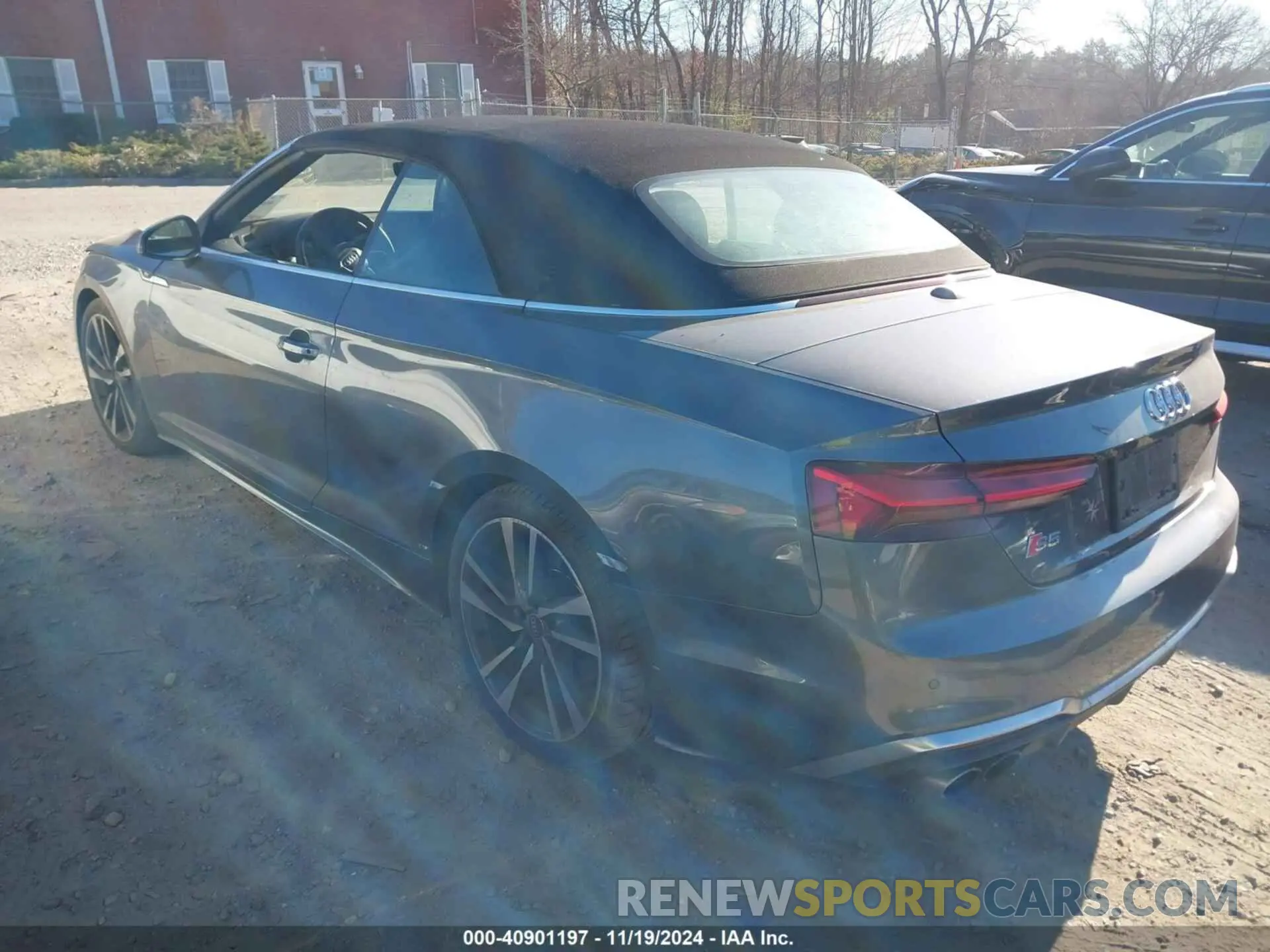 3 fotografías del automóvil dañado WAUW4GF59PN000440 AUDI S5 CABRIOLET 2023
