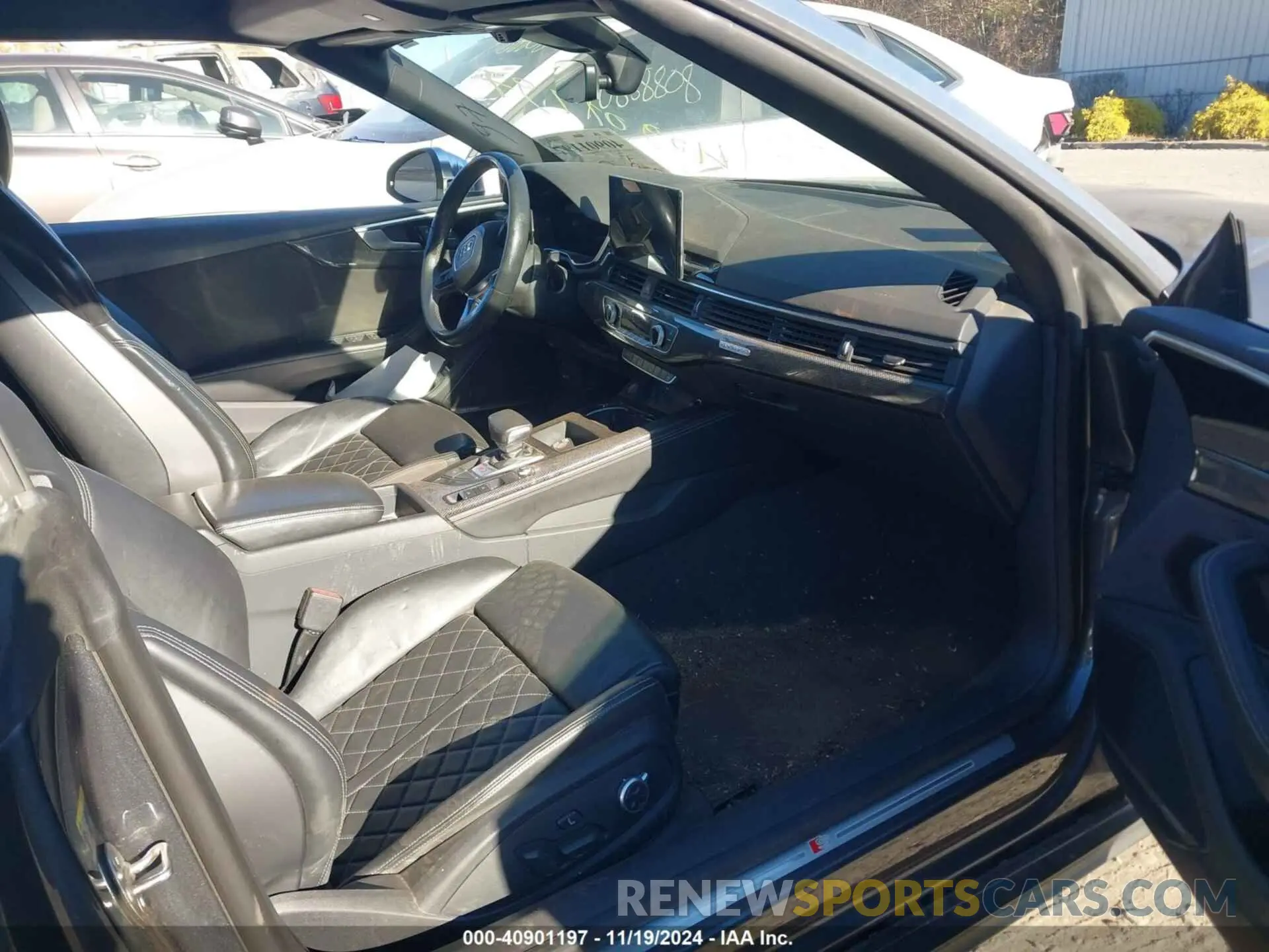 5 fotografías del automóvil dañado WAUW4GF59PN000440 AUDI S5 CABRIOLET 2023