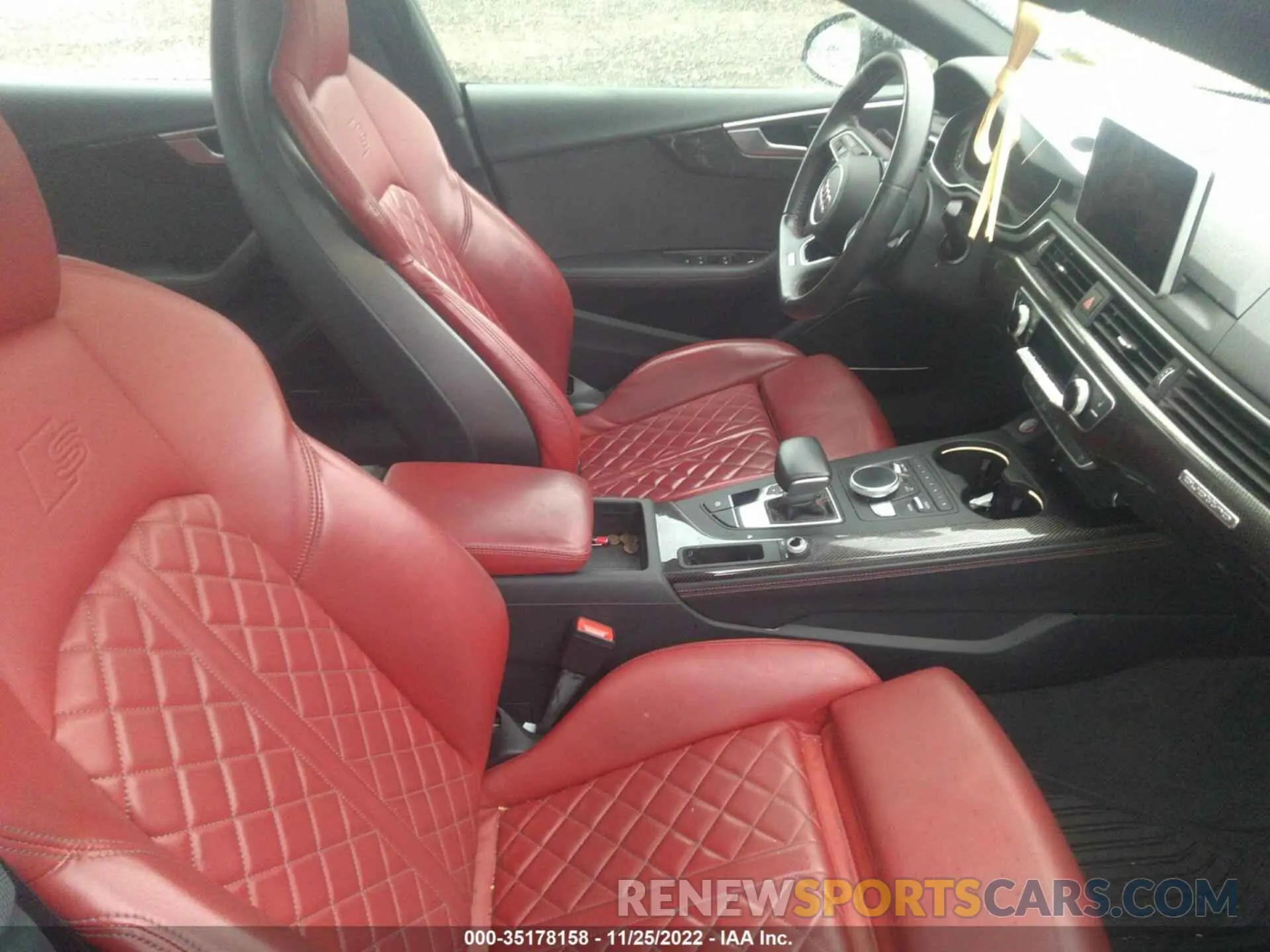5 fotografías del automóvil dañado WAUB4CF54KA002300 AUDI S5 SPORTBACK 2019