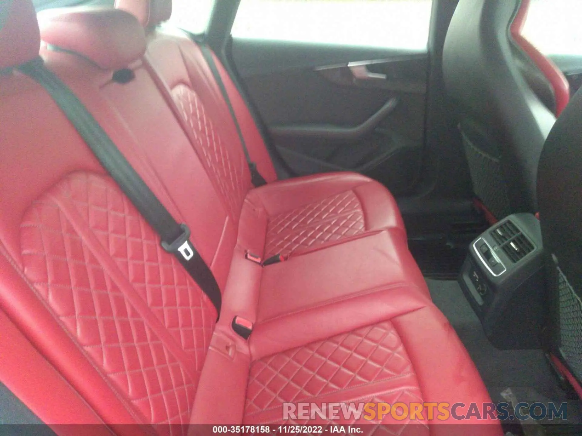 8 fotografías del automóvil dañado WAUB4CF54KA002300 AUDI S5 SPORTBACK 2019