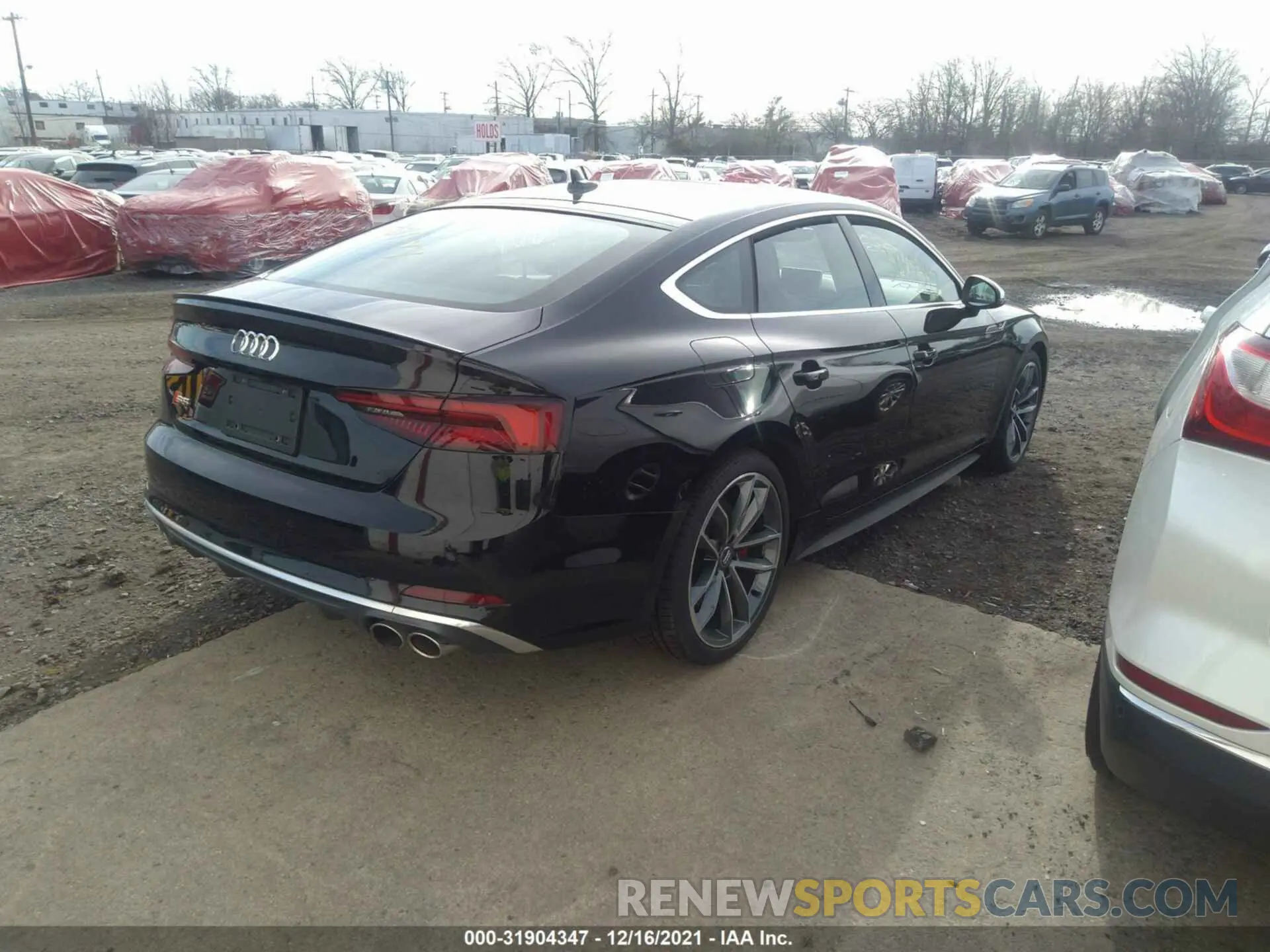 4 fotografías del automóvil dañado WAUB4CF57KA098150 AUDI S5 SPORTBACK 2019