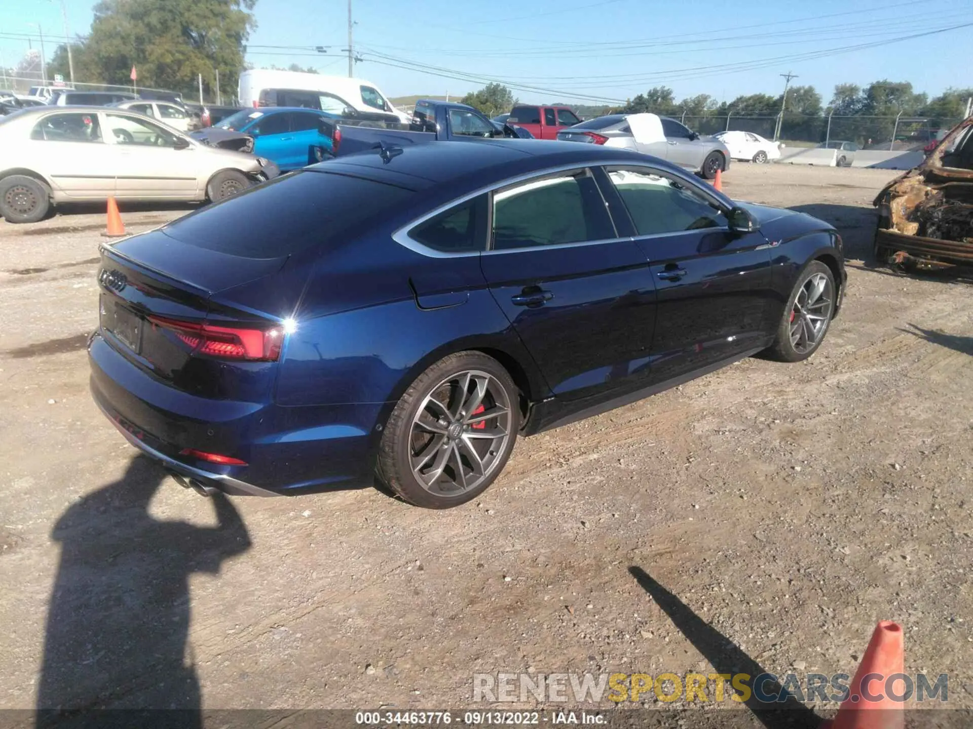 4 fotografías del automóvil dañado WAUC4CF59KA050265 AUDI S5 SPORTBACK 2019