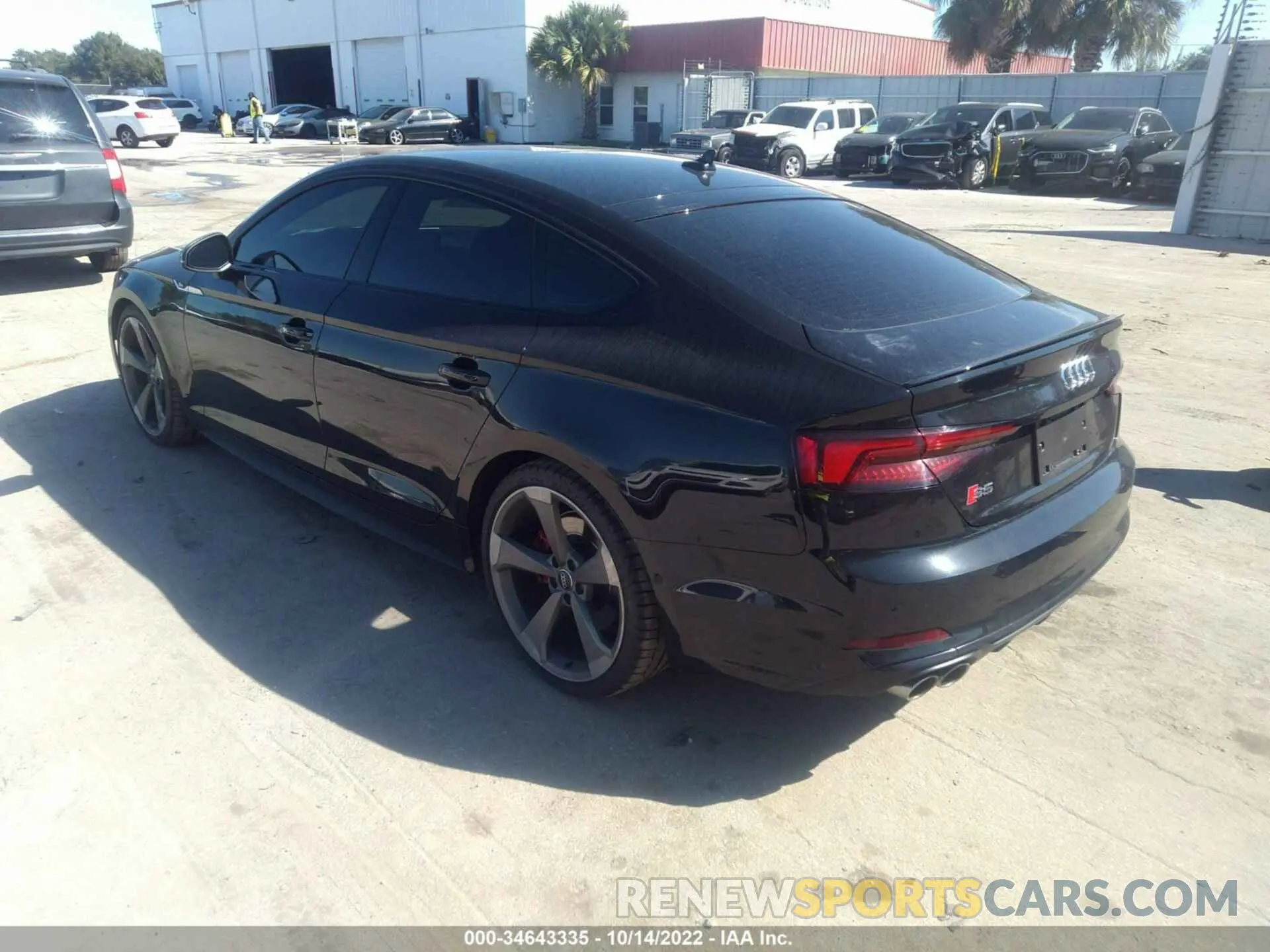 3 fotografías del automóvil dañado WAUC4CF59KA093312 AUDI S5 SPORTBACK 2019