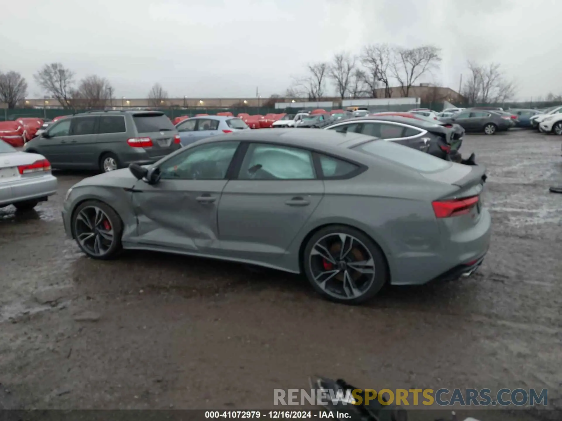 14 fotografías del automóvil dañado WAUB4CF50MA048337 AUDI S5 SPORTBACK 2021