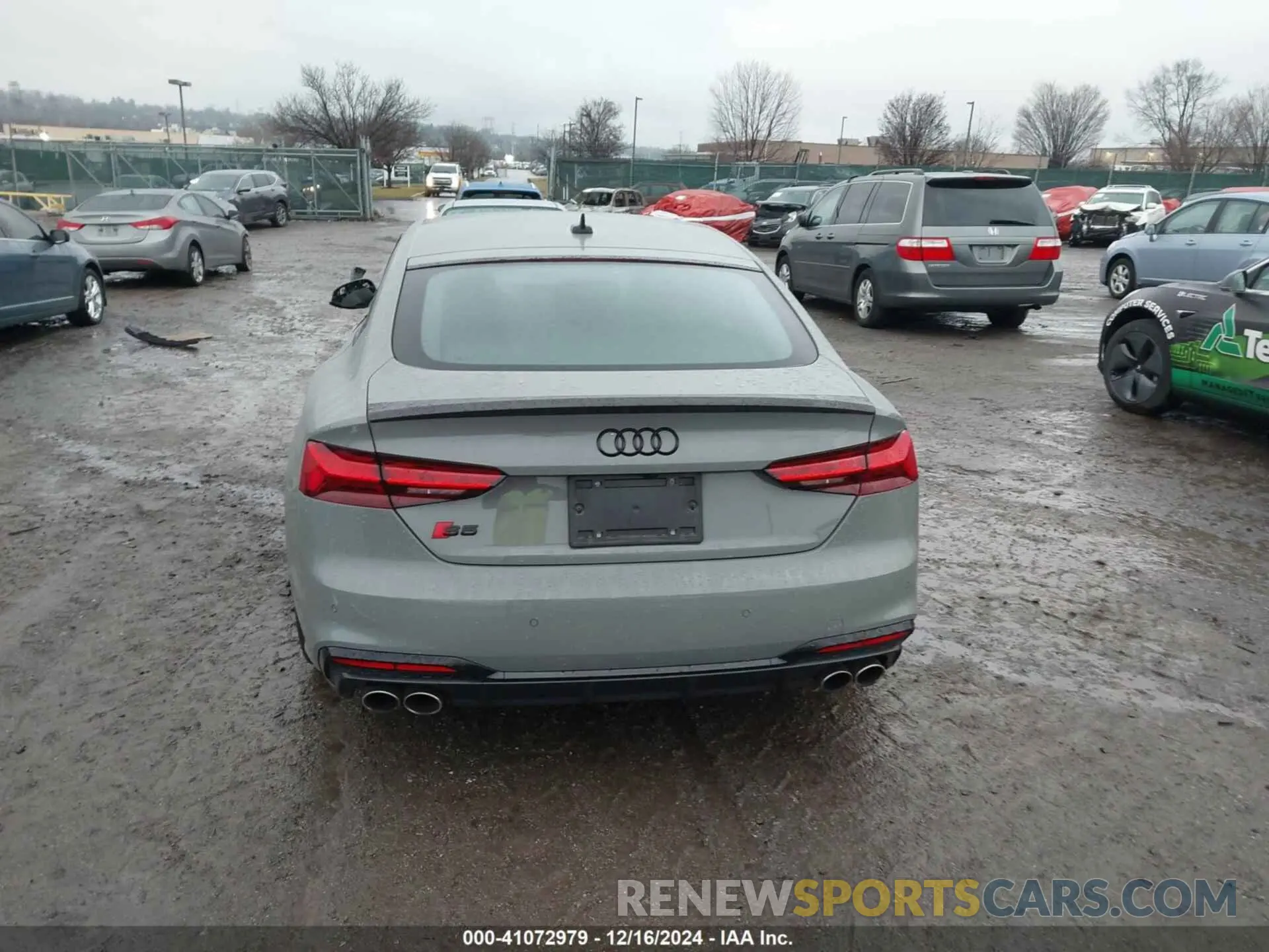 16 fotografías del automóvil dañado WAUB4CF50MA048337 AUDI S5 SPORTBACK 2021