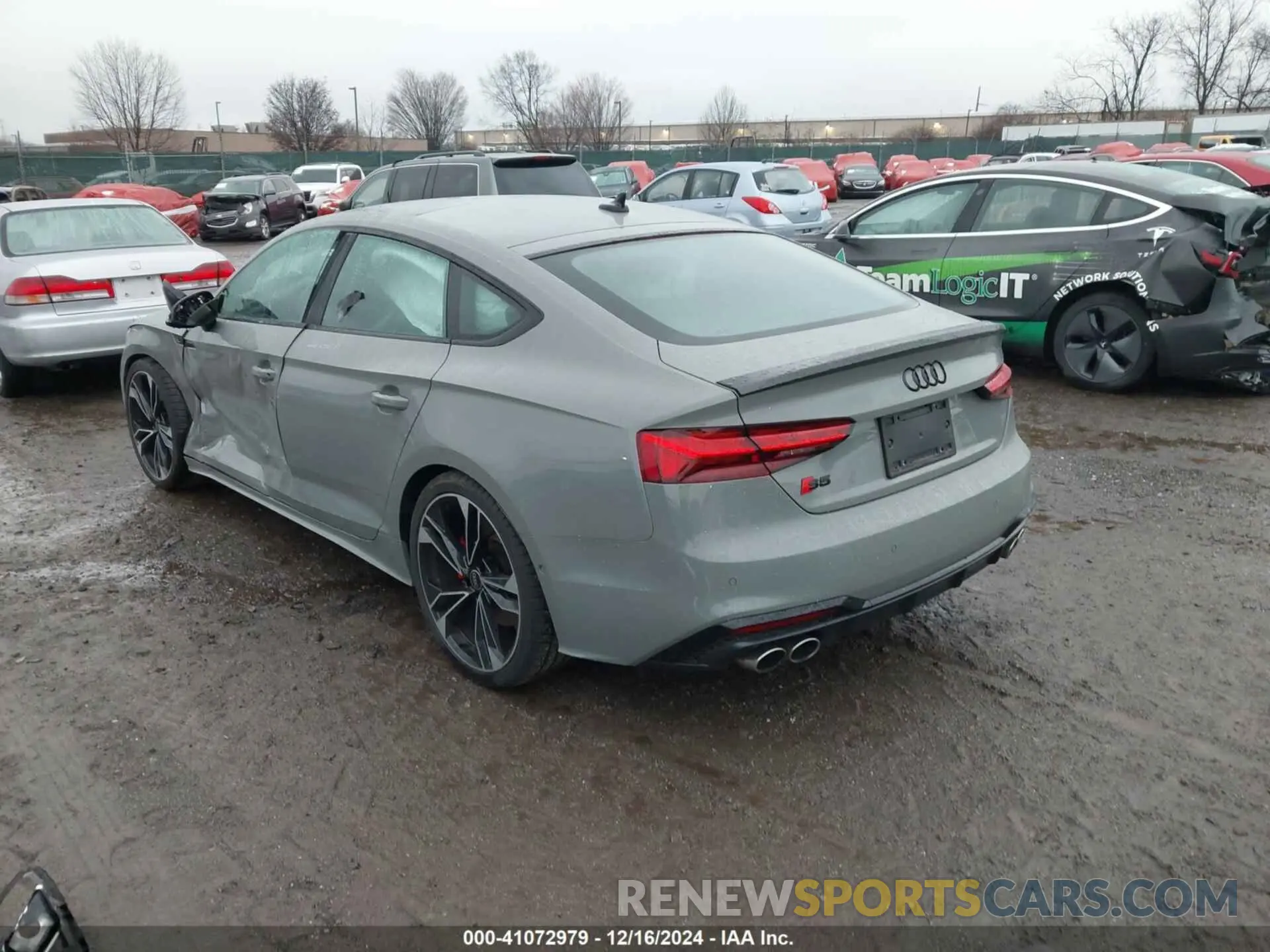 3 fotografías del automóvil dañado WAUB4CF50MA048337 AUDI S5 SPORTBACK 2021