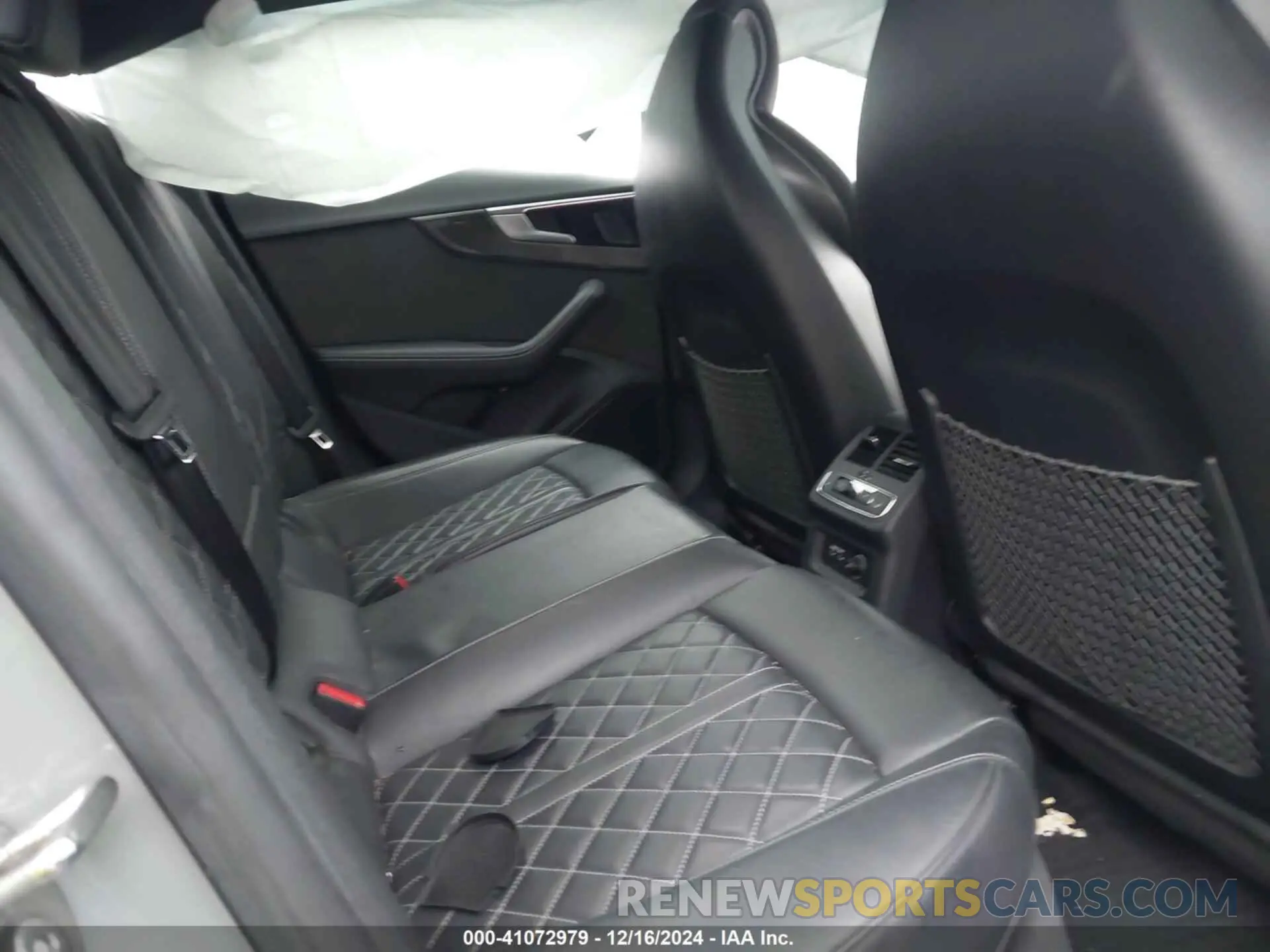 8 fotografías del automóvil dañado WAUB4CF50MA048337 AUDI S5 SPORTBACK 2021
