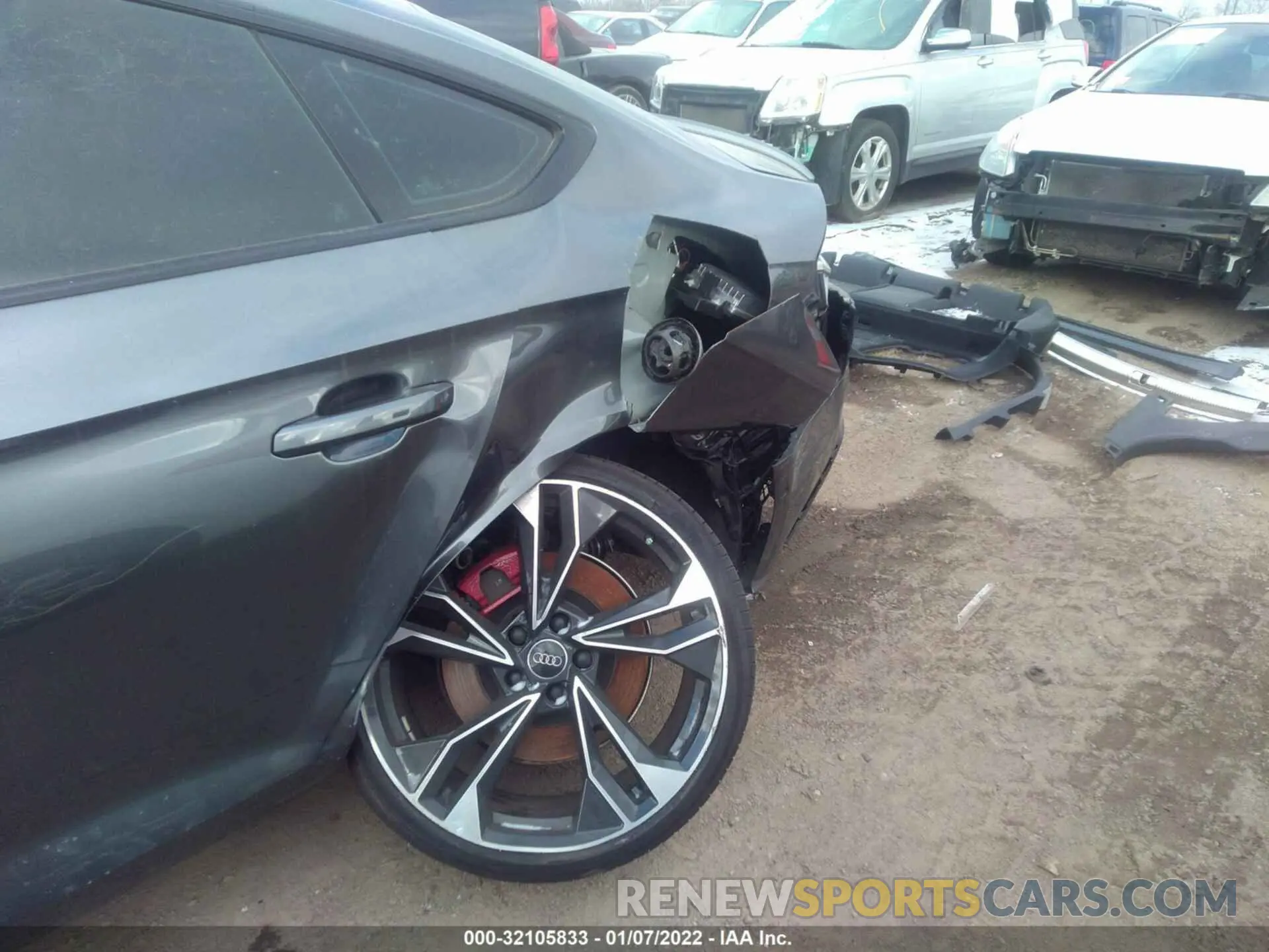 6 fotografías del automóvil dañado WAUB4CF58MA006711 AUDI S5 SPORTBACK 2021