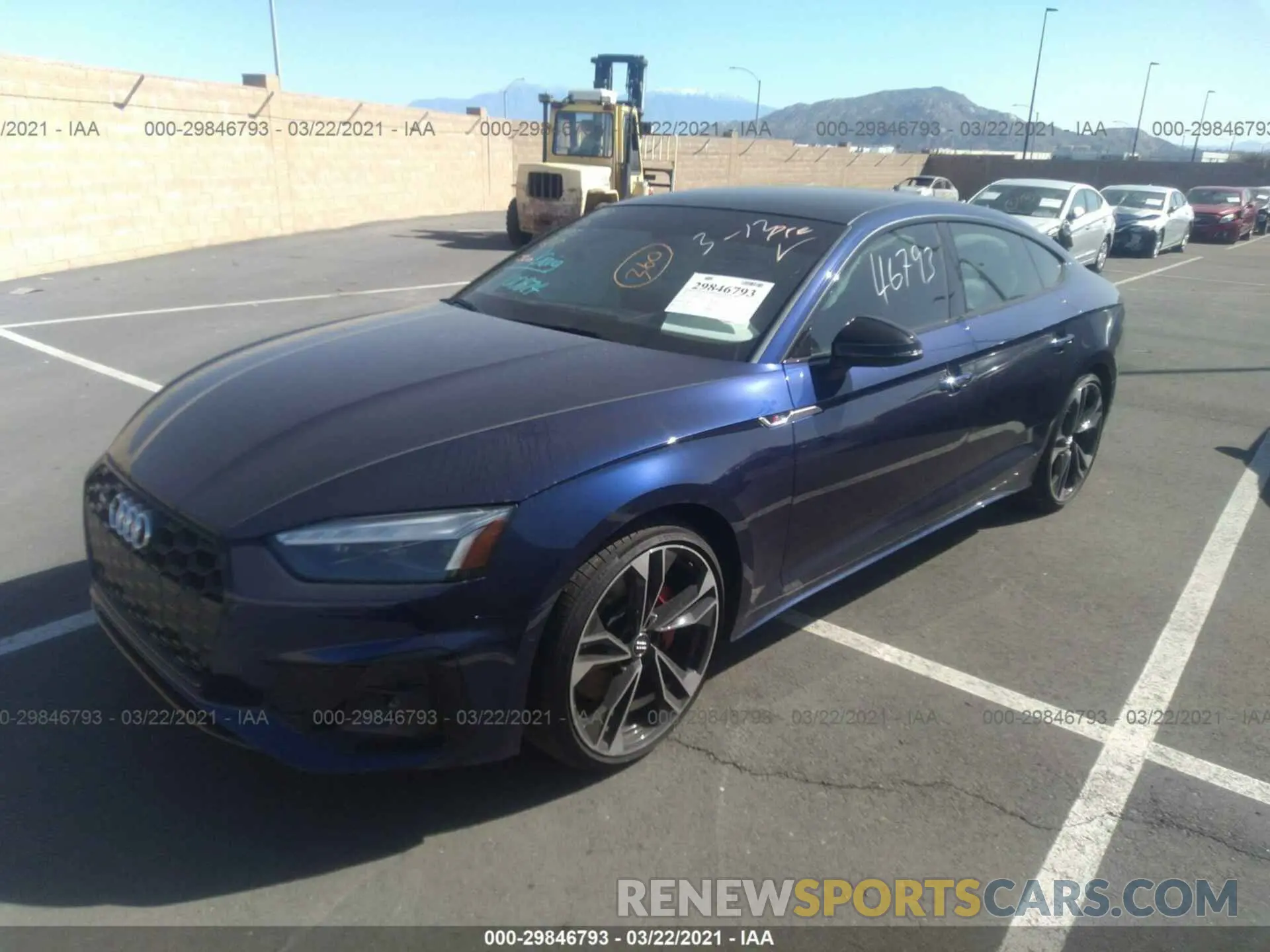 2 fotografías del automóvil dañado WAUB4DF50MA019068 AUDI S5 SPORTBACK 2021