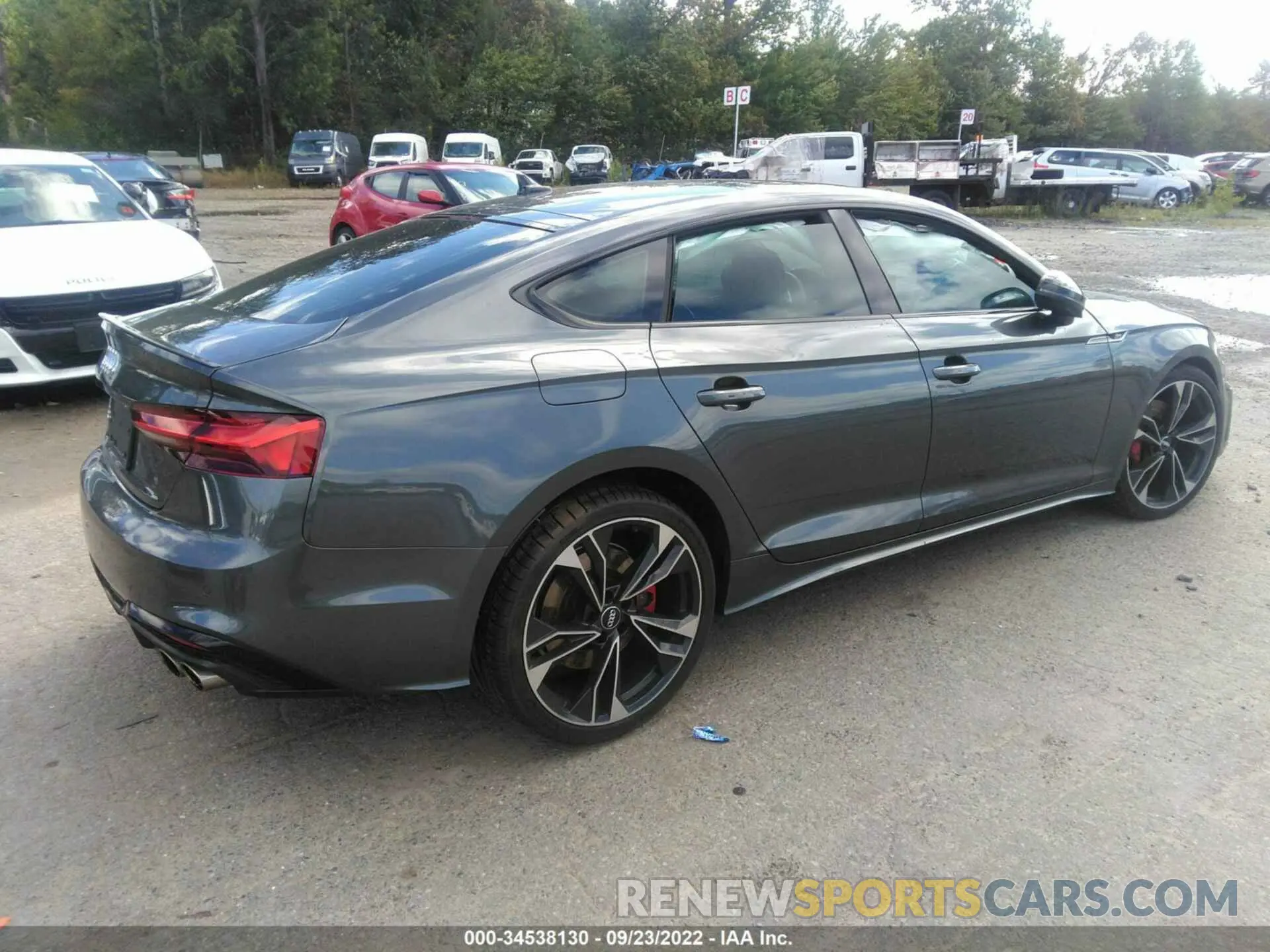 4 fotografías del automóvil dañado WAUC4CF50MA003631 AUDI S5 SPORTBACK 2021