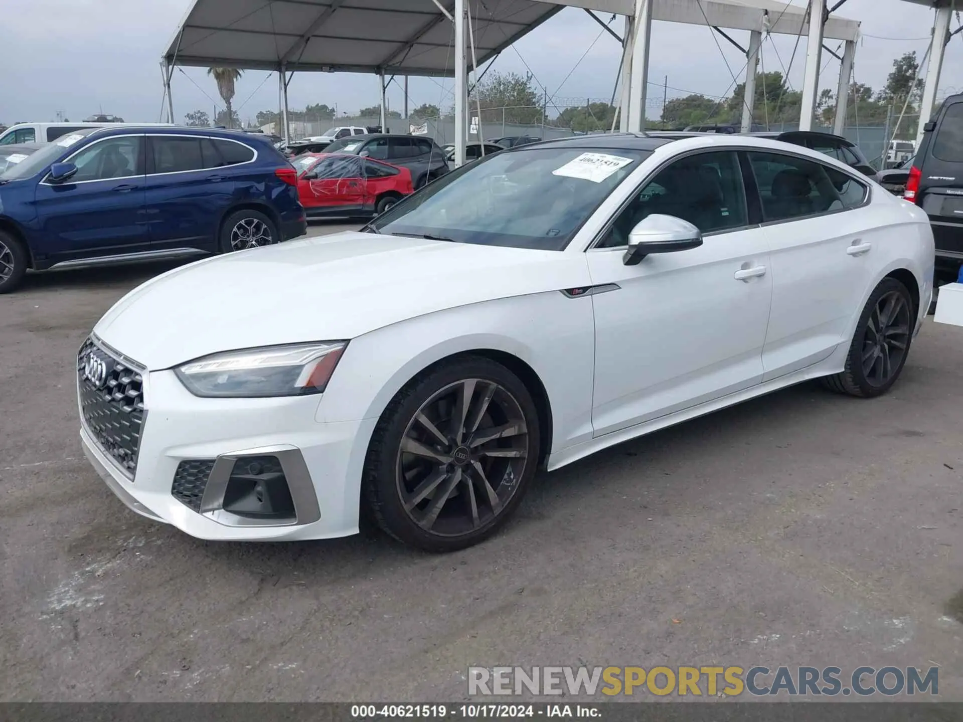 2 fotografías del automóvil dañado WAUA4CF51NA033679 AUDI S5 SPORTBACK 2022