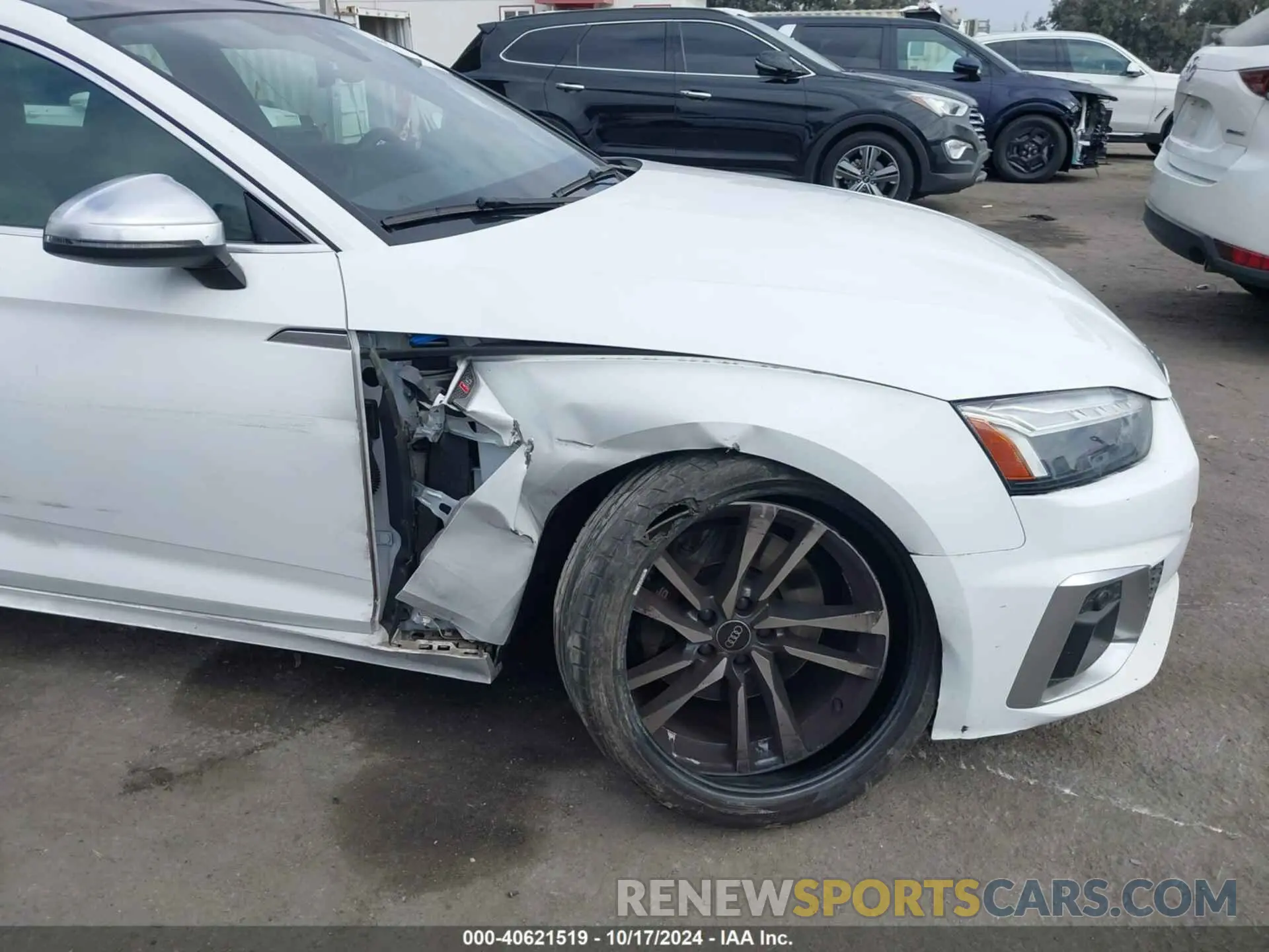 6 fotografías del automóvil dañado WAUA4CF51NA033679 AUDI S5 SPORTBACK 2022