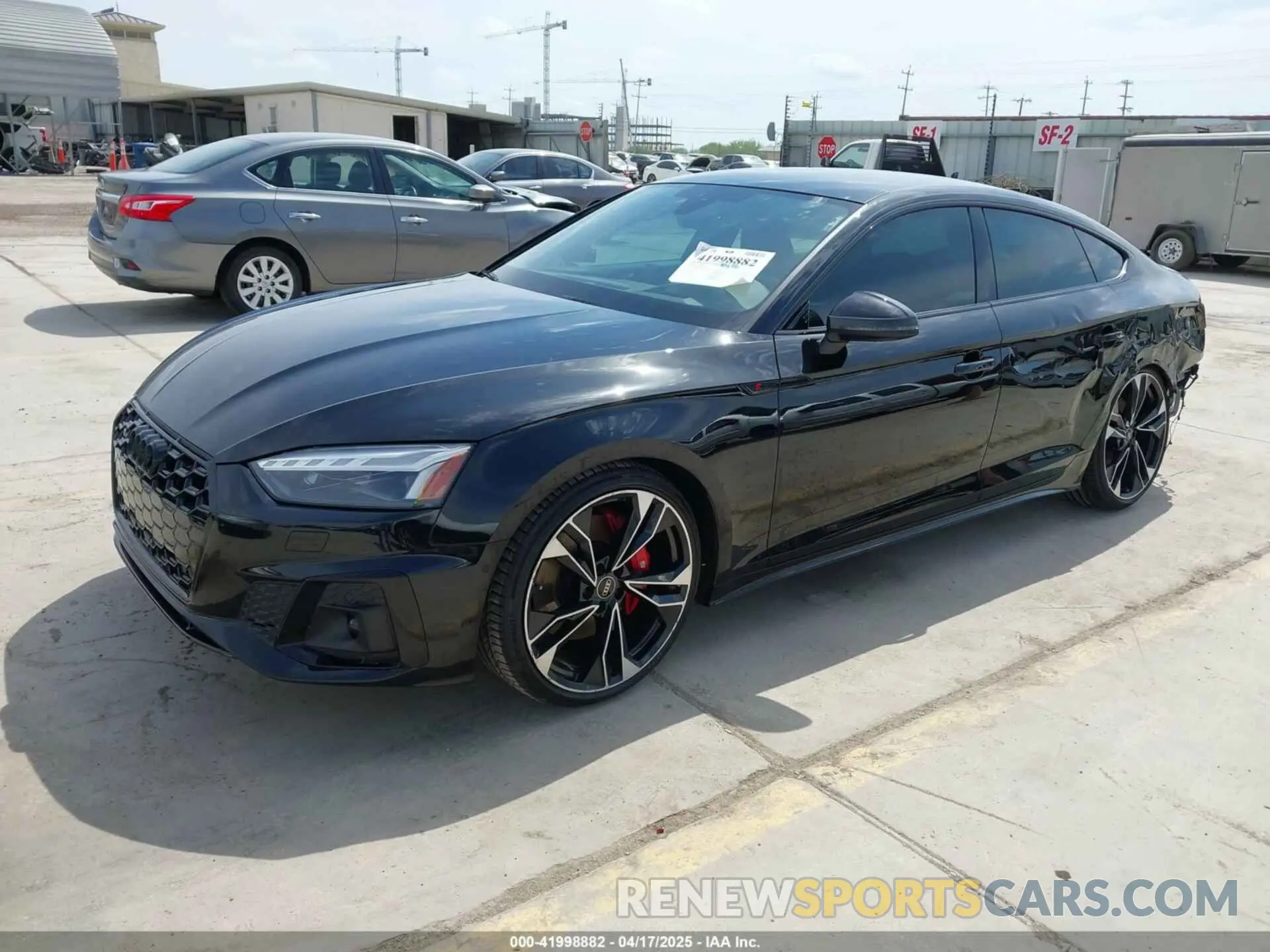 2 fotografías del automóvil dañado WAUB4DF52PA011381 AUDI S5 SPORTBACK 2023
