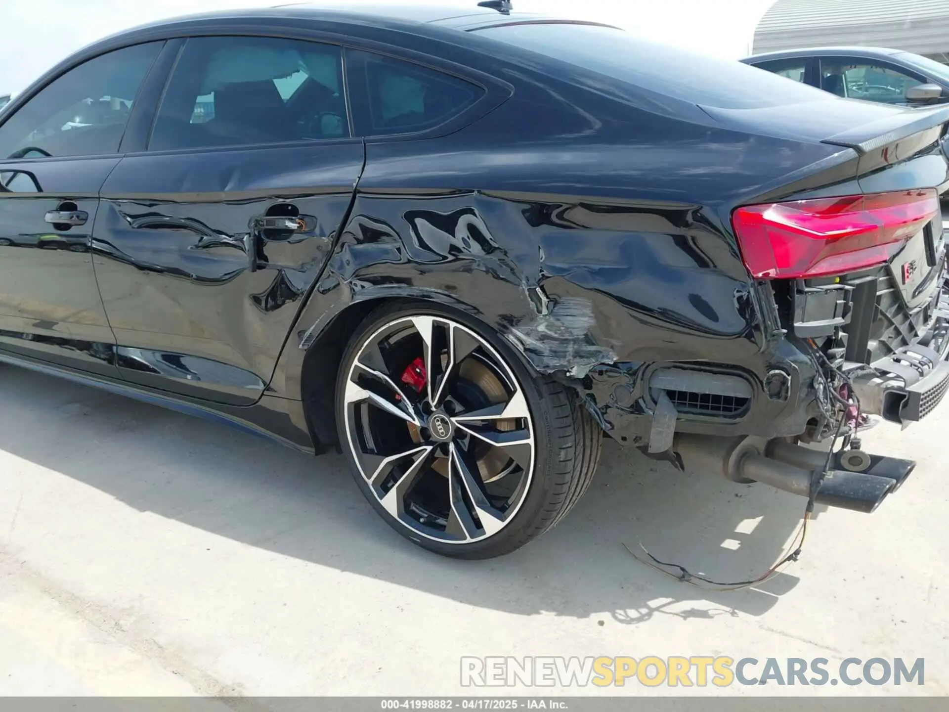 6 fotografías del automóvil dañado WAUB4DF52PA011381 AUDI S5 SPORTBACK 2023