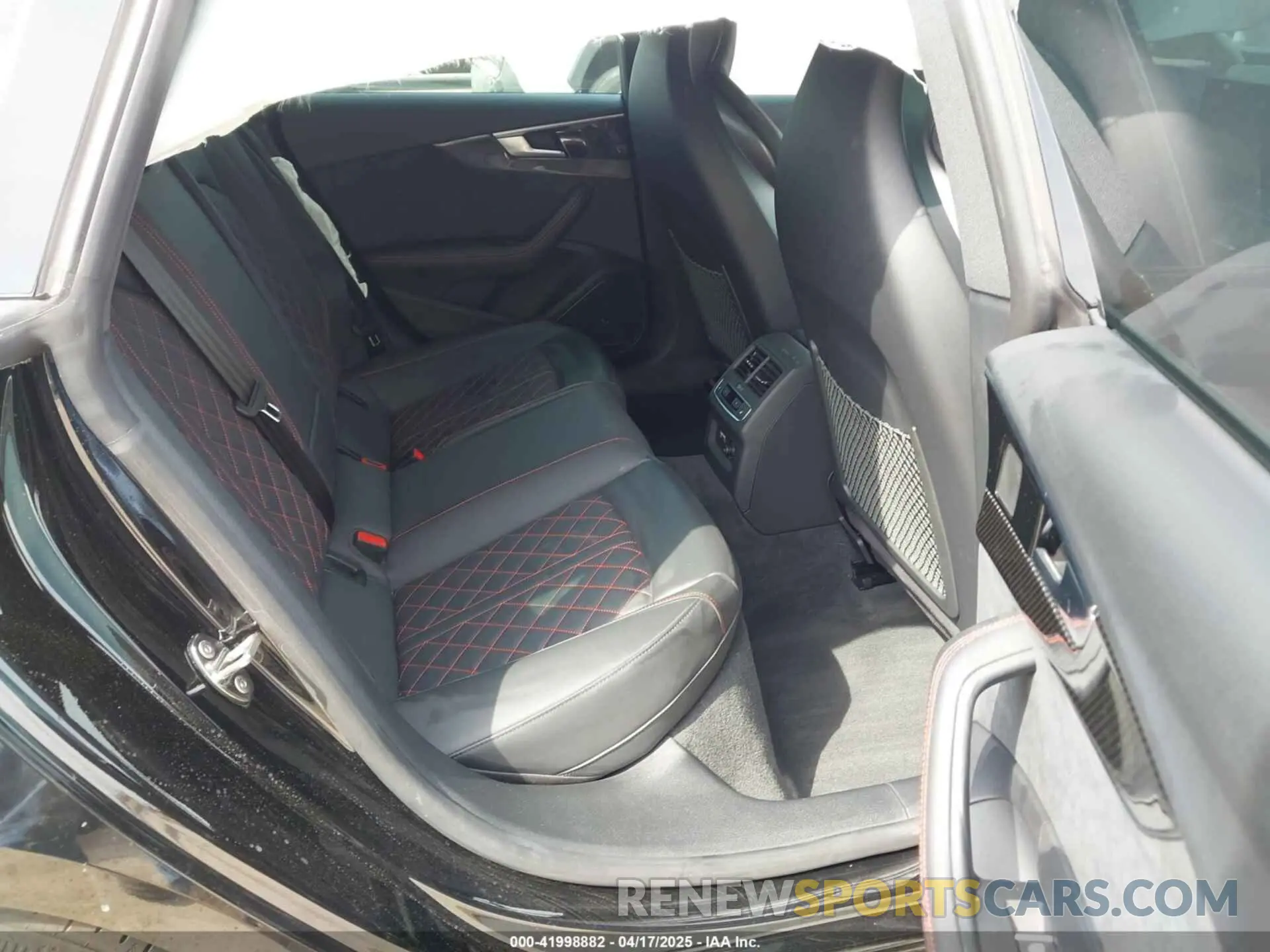 8 fotografías del automóvil dañado WAUB4DF52PA011381 AUDI S5 SPORTBACK 2023