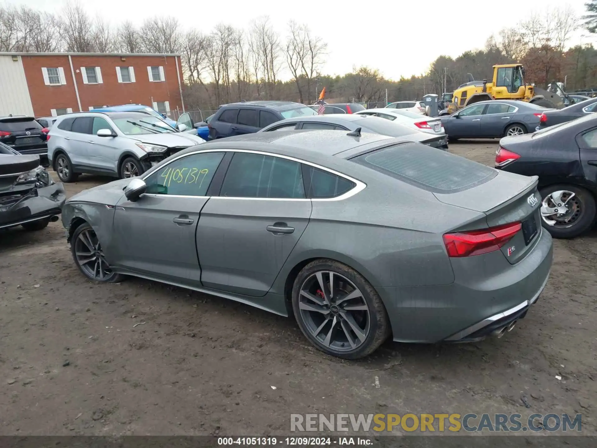 15 fotografías del automóvil dañado WAUC4CF50PA011457 AUDI S5 SPORTBACK 2023