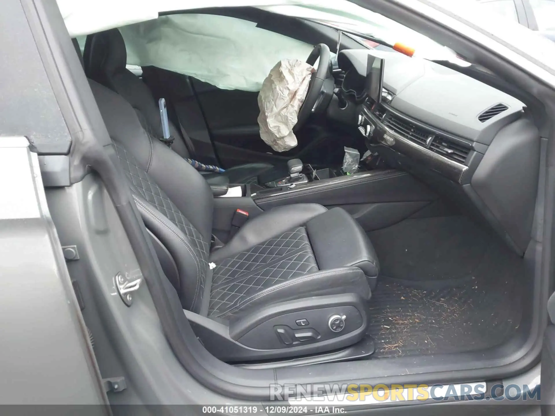 5 fotografías del automóvil dañado WAUC4CF50PA011457 AUDI S5 SPORTBACK 2023