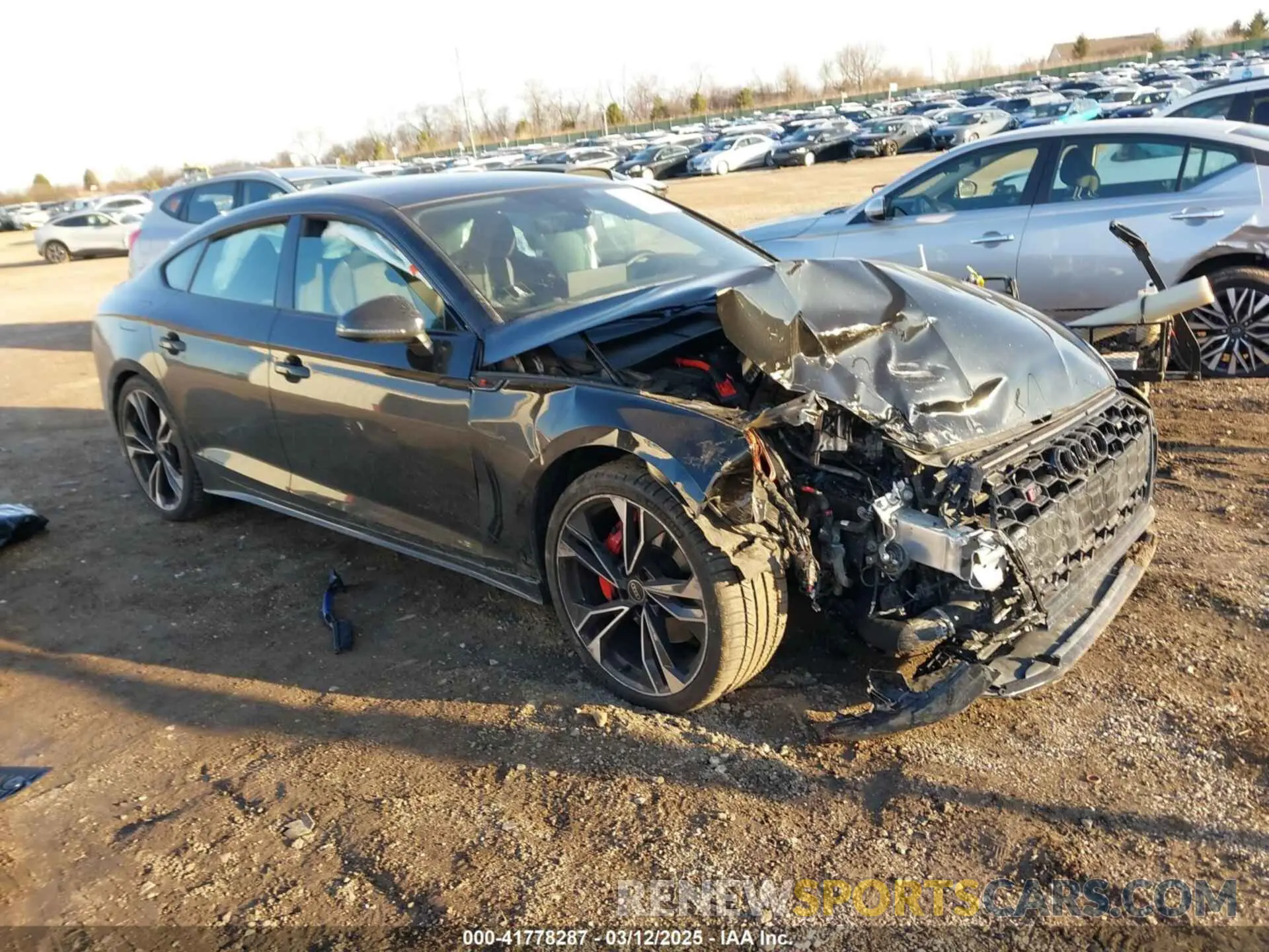1 fotografías del automóvil dañado WAUB4CF58RA010698 AUDI S5 SPORTBACK 2024