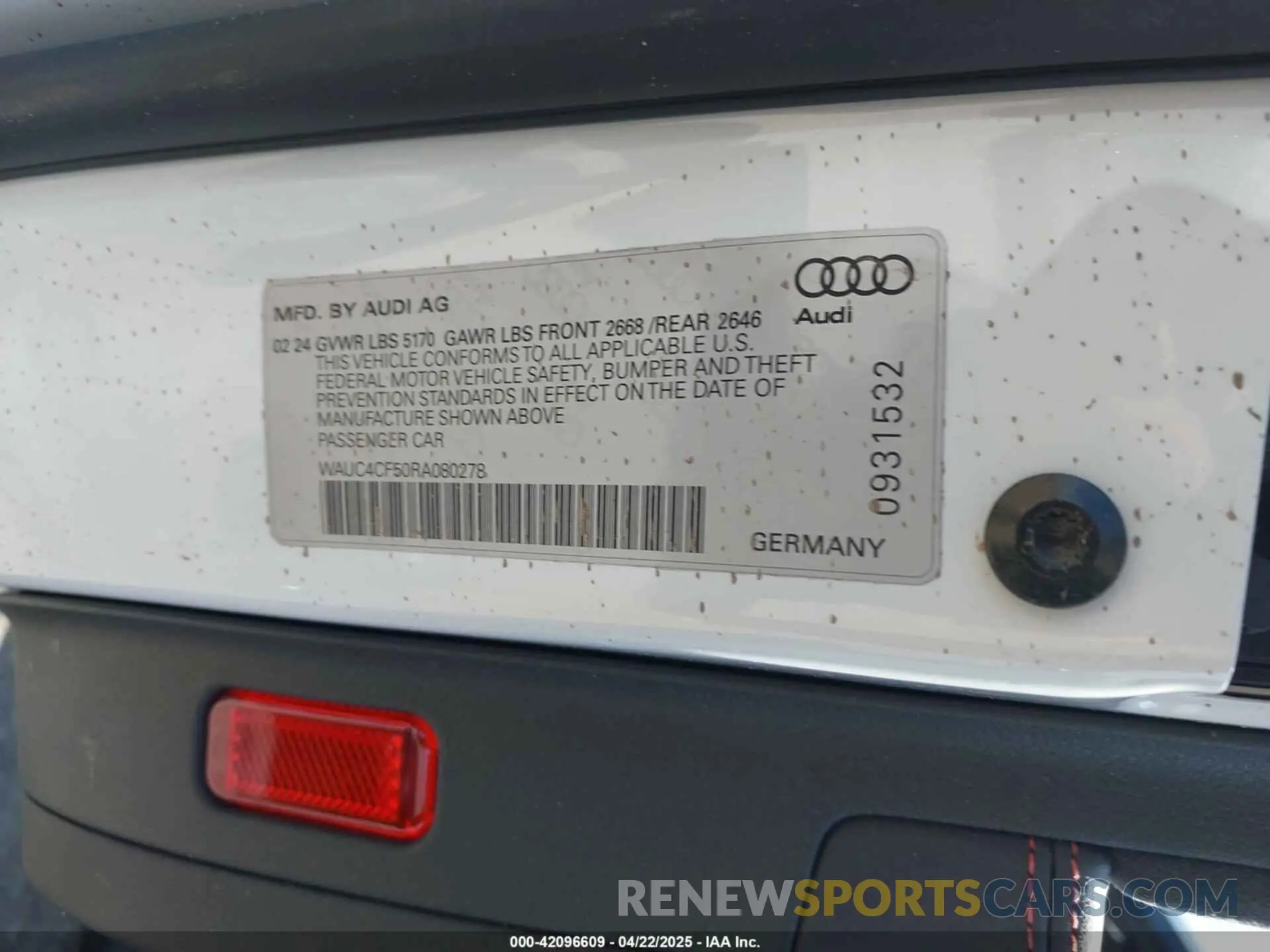 9 fotografías del automóvil dañado WAUC4CF50RA080278 AUDI S5 SPORTBACK 2024