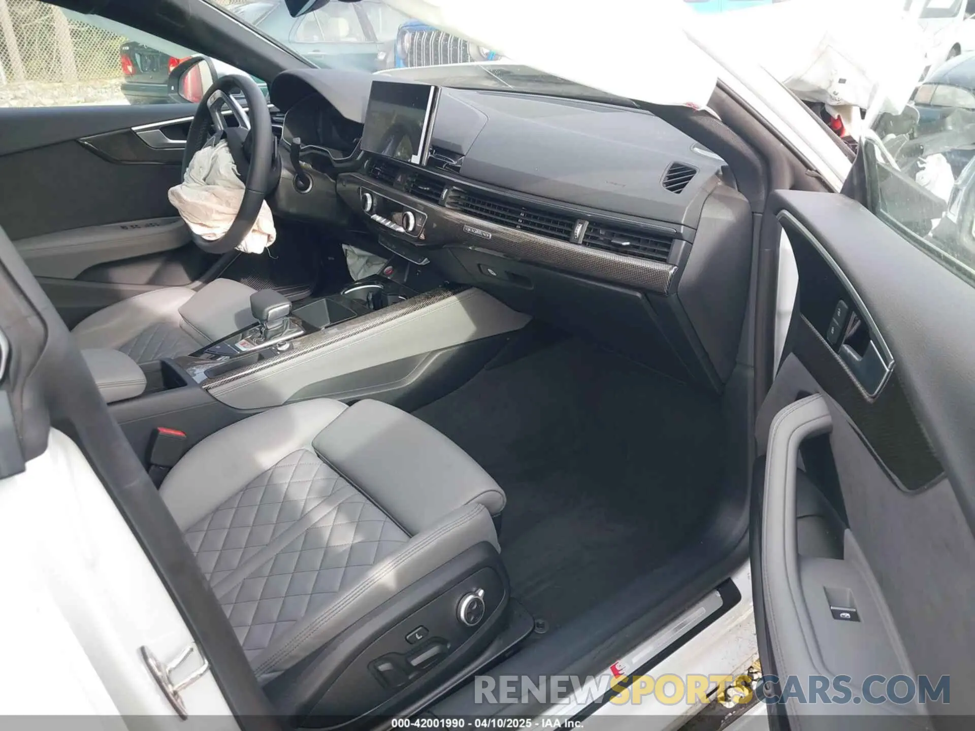 5 fotografías del automóvil dañado WAUC4CF50RA118382 AUDI S5 SPORTBACK 2024