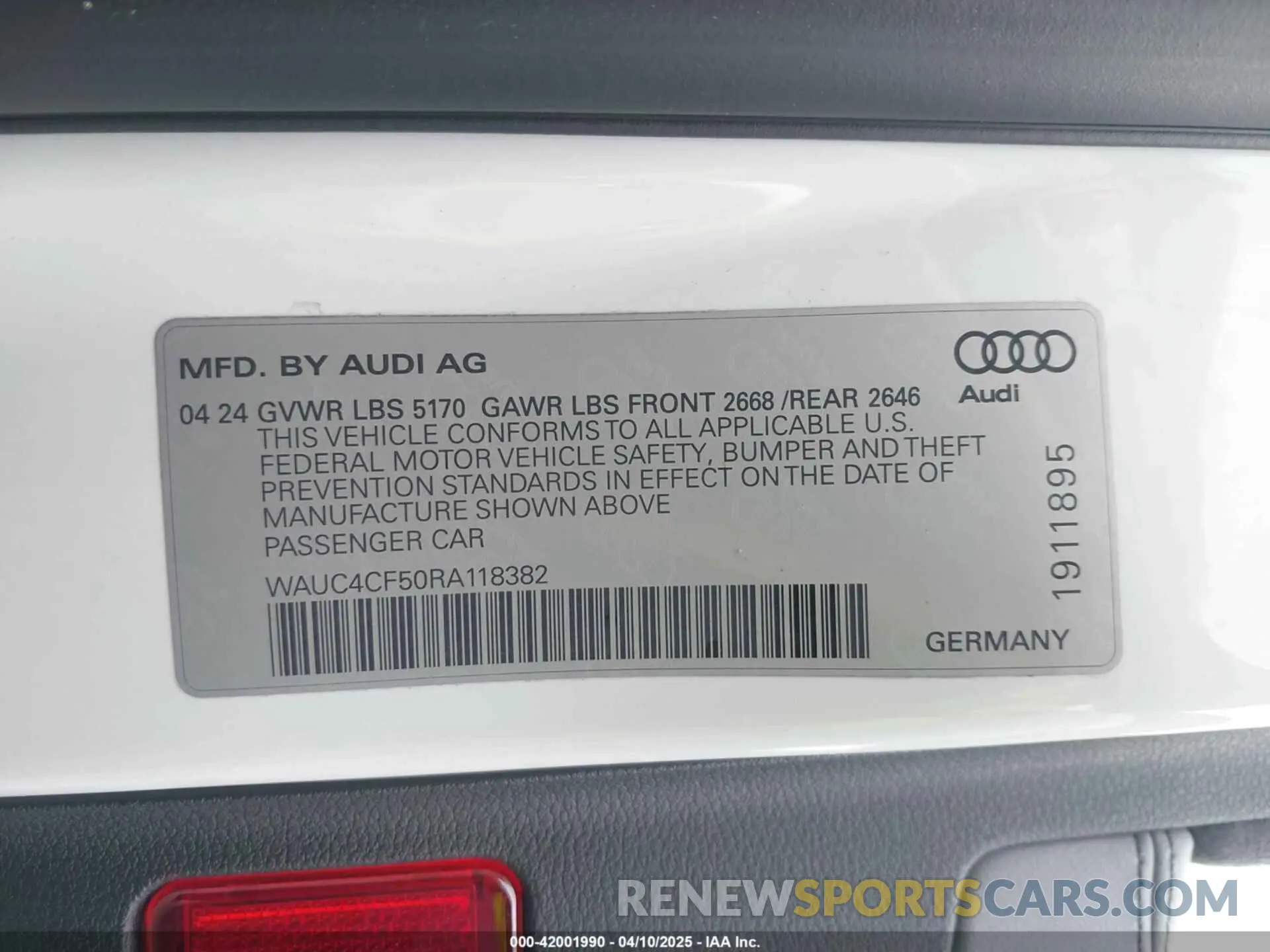 9 fotografías del automóvil dañado WAUC4CF50RA118382 AUDI S5 SPORTBACK 2024